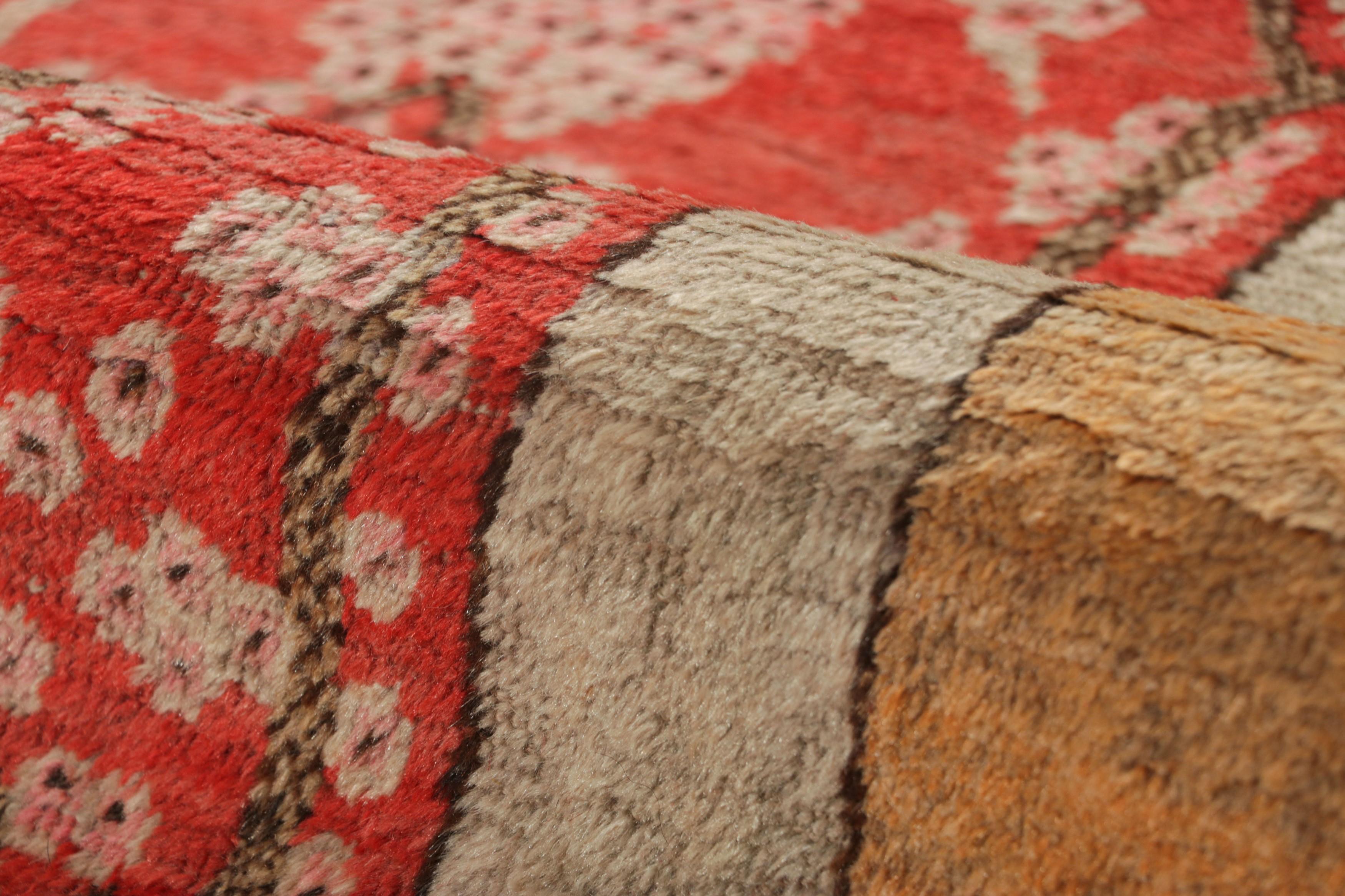 Wool Vintage Samarkand Rug in Red with Rare Pictorial Design - Rug & Kilim For Sale