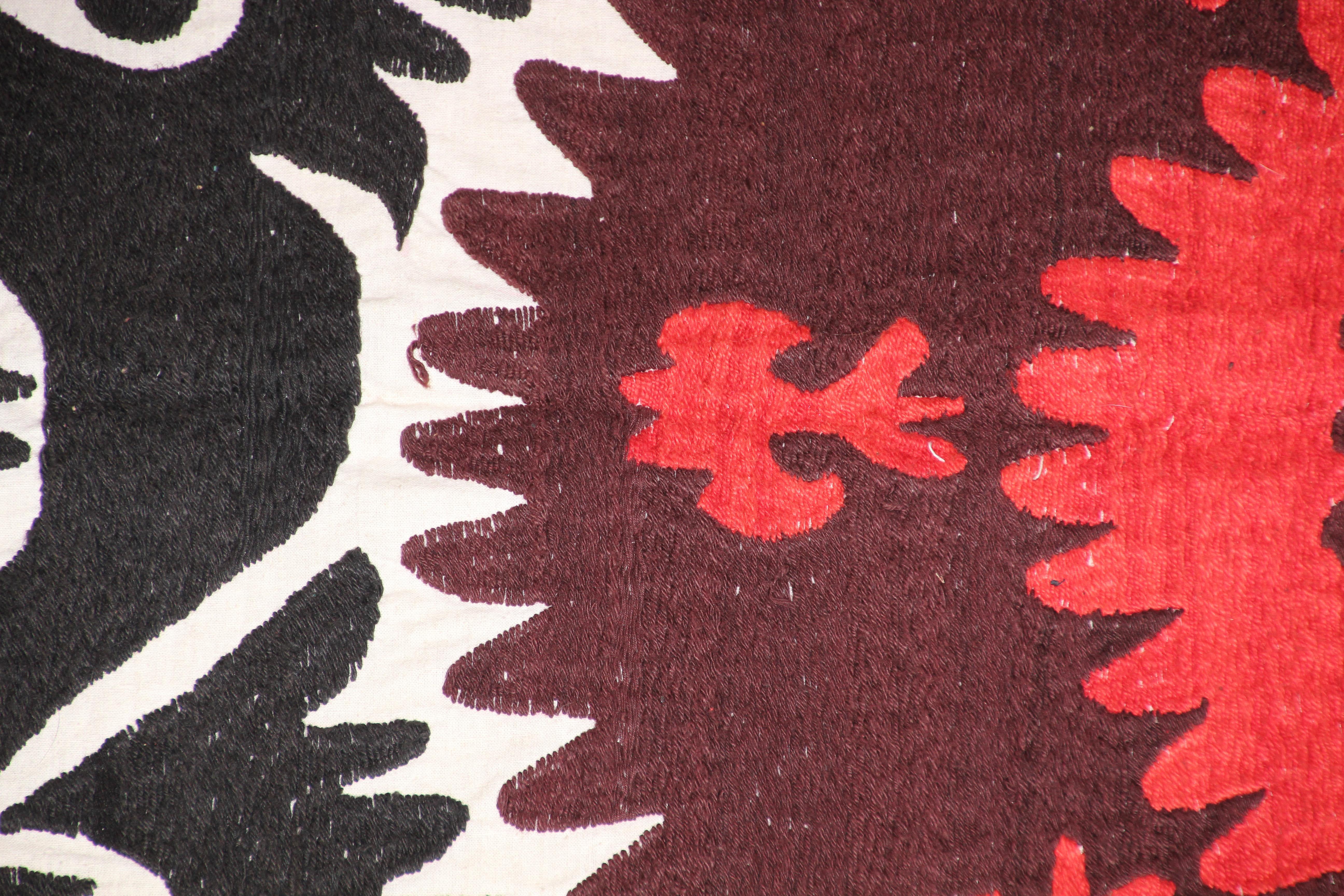 Fabric Vintage Samarkand Suzani, Uzbekistan Embroidered Textile Red and Black For Sale