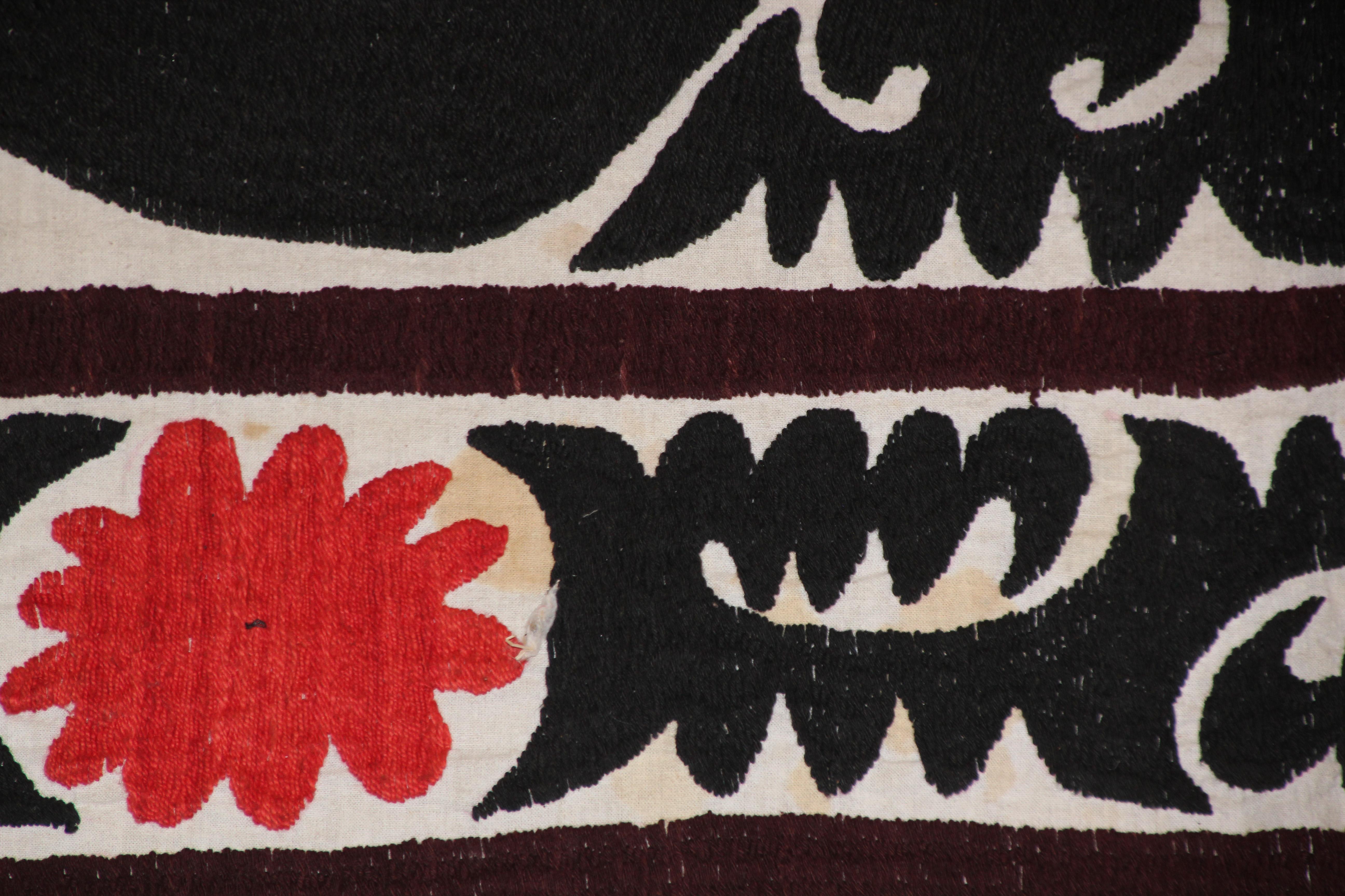 Vintage Samarkand Suzani, Uzbekistan Embroidered Textile Red and Black For Sale 4