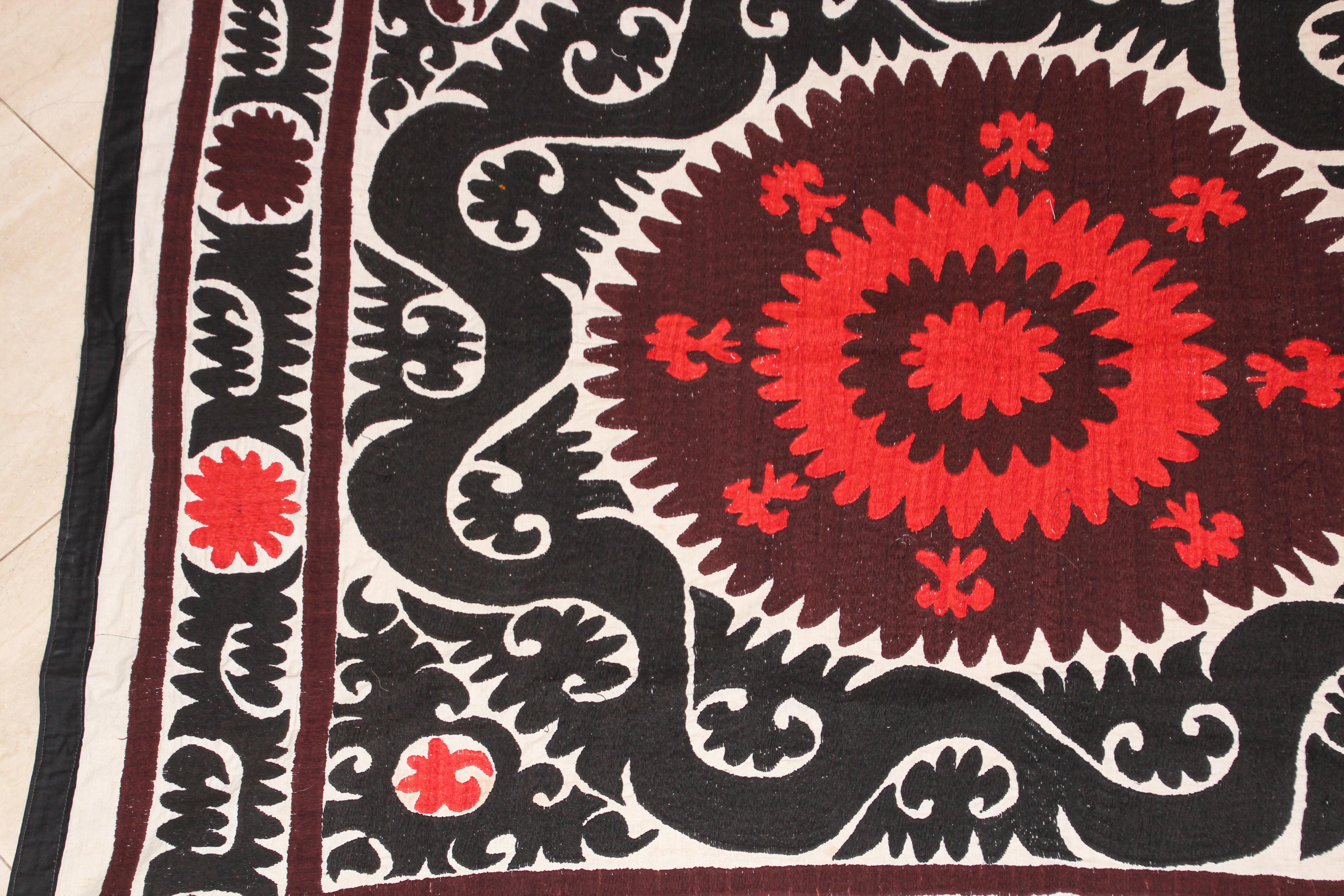 20th Century Vintage Samarkand Suzani, Uzbekistan Embroidered Textile Red and Black For Sale