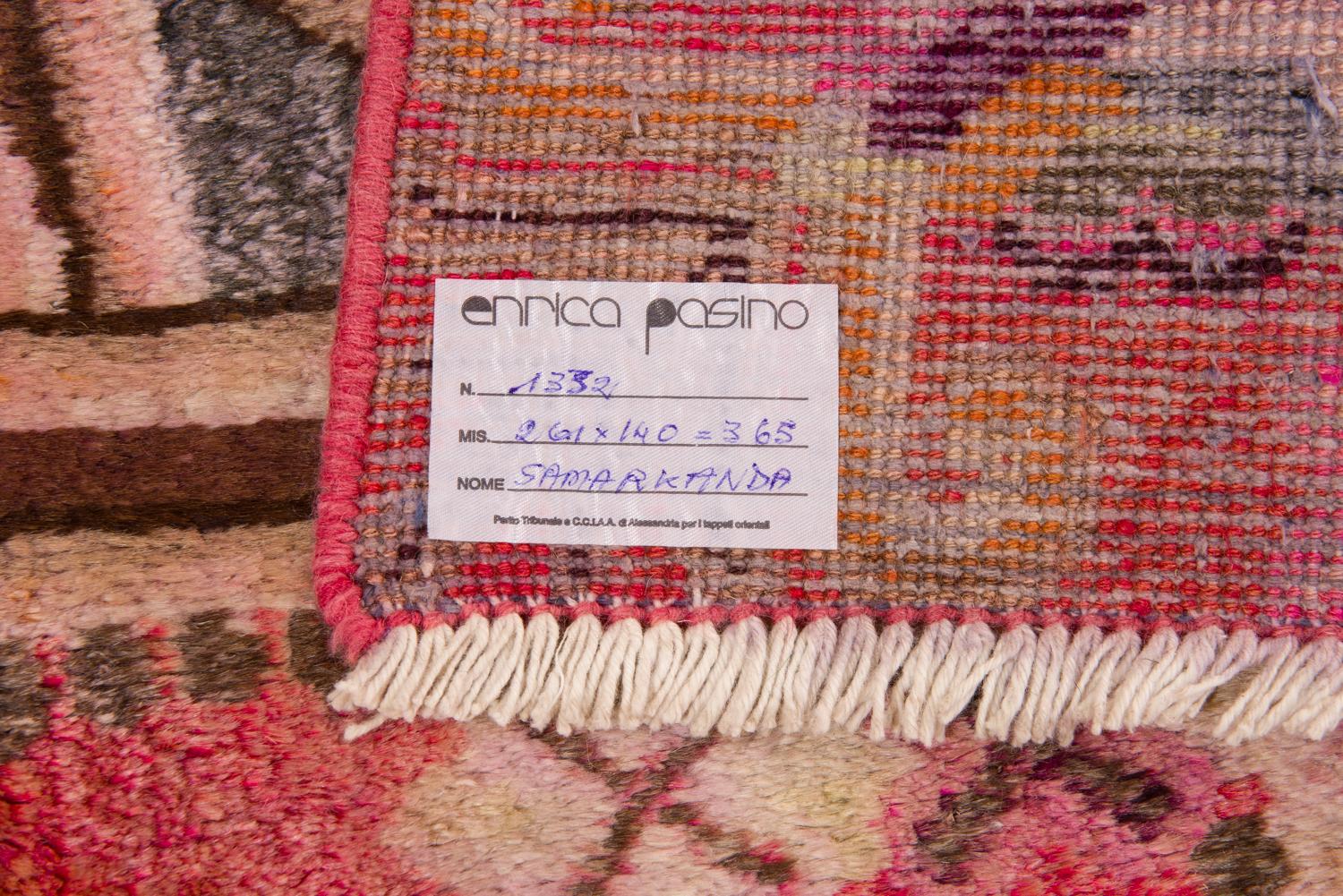  Samarkanda-Teppich in Rosa mit interessantem Preis (Sonstiges) im Angebot