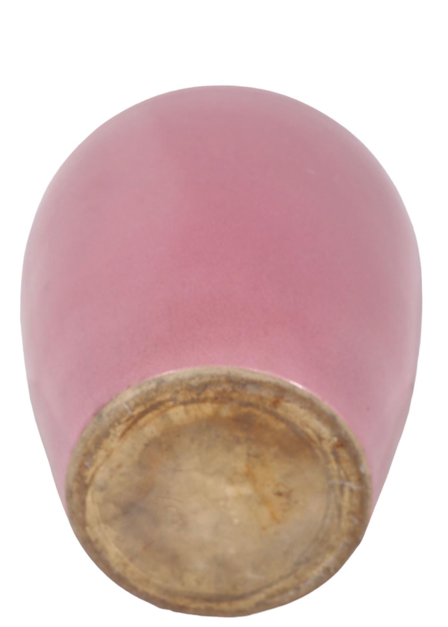 Vintage Arts and Crafts  Art Deco  Sand Jar - Dusky Pink Glaze For Sale 2