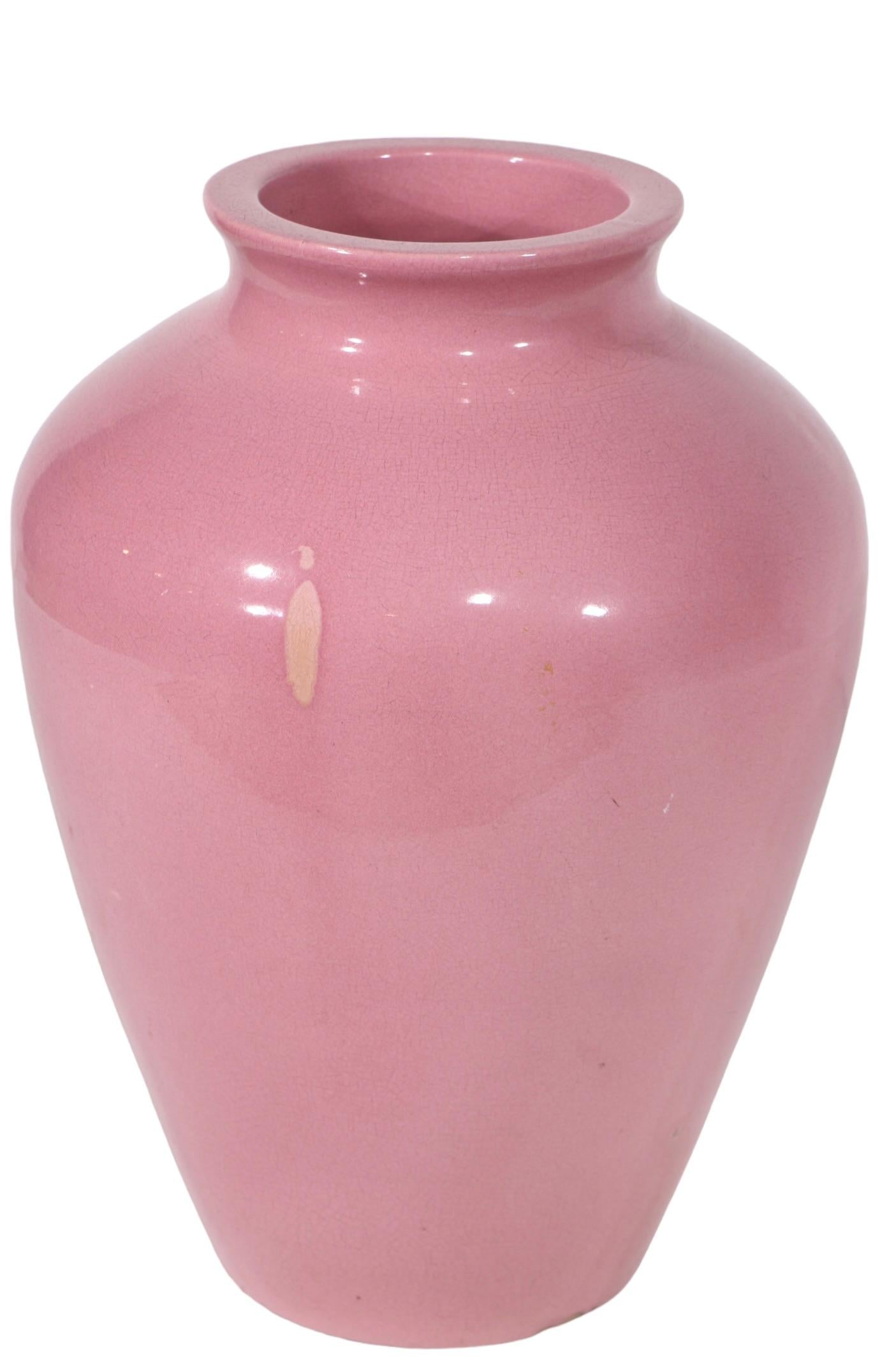 Vintage Arts and Crafts  Art Deco  Sand Jar - Dusky Pink Glaze In Good Condition For Sale In New York, NY