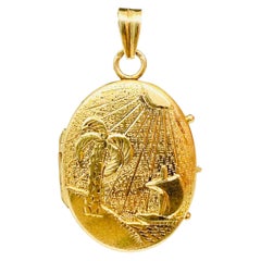 Vintage Sandblast Paradise Island Oval Picture Locket Pendant 14k Gold