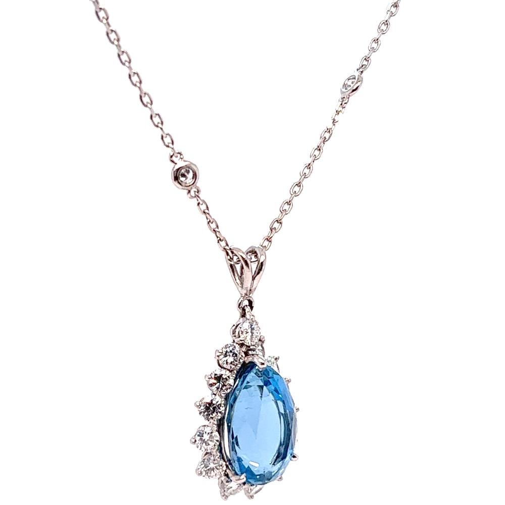 Women's or Men's Vintage Santa Maria Aquamarine Diamond Platinum Cluster Pendant Necklace