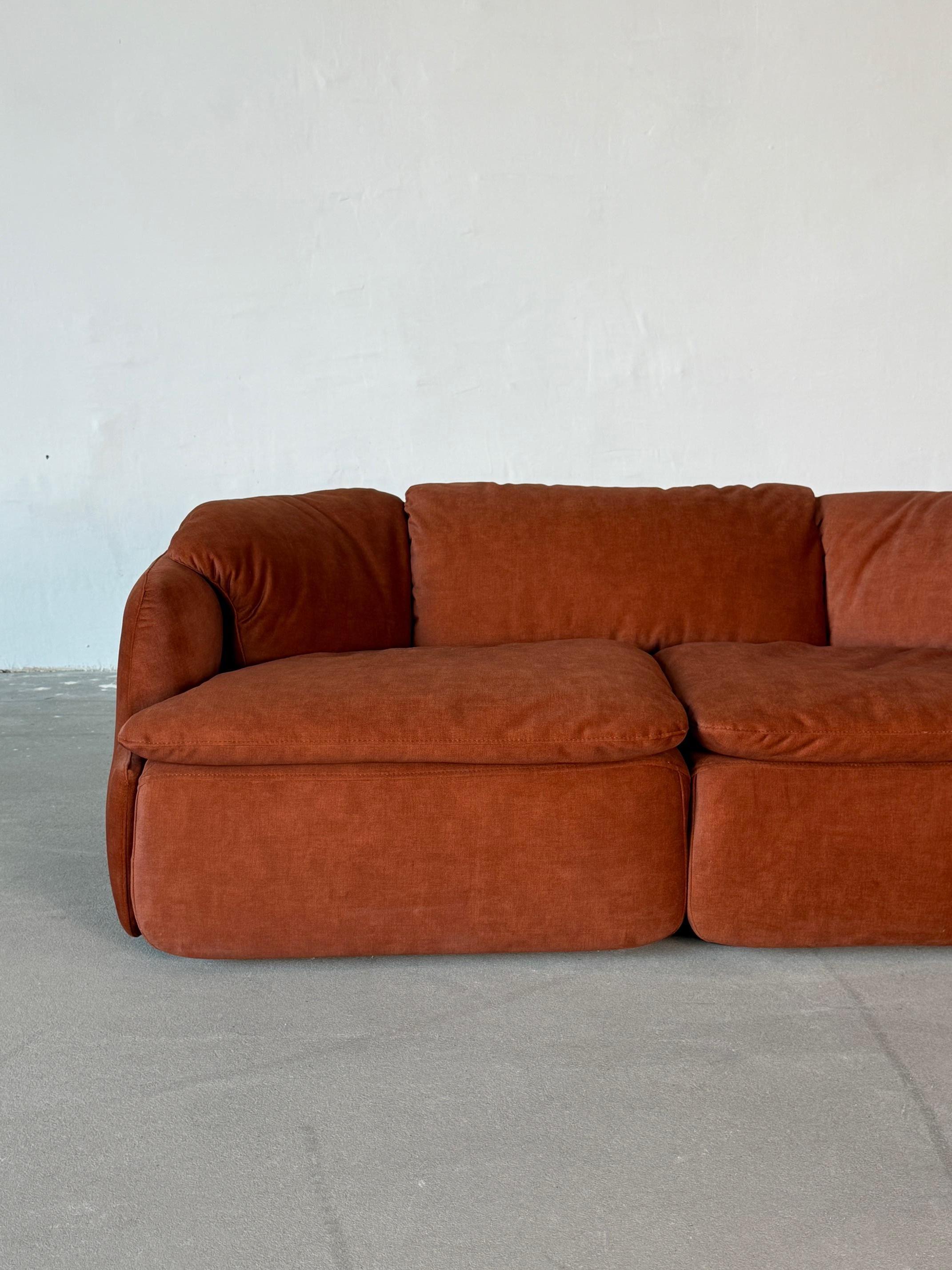 Sofá vintage Saporiti 