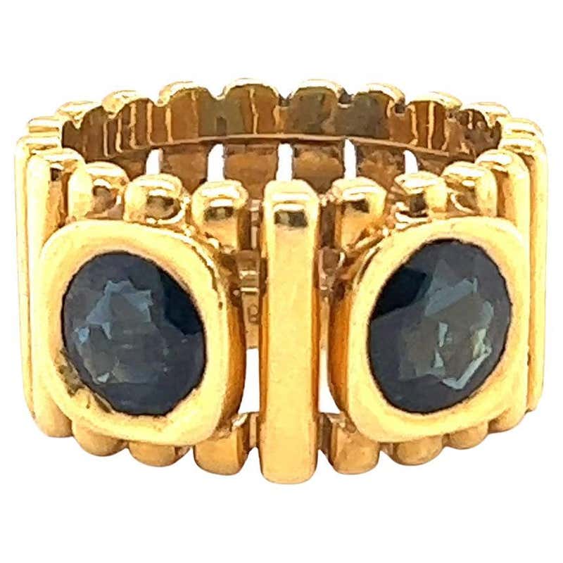 Vintage Tiffany and Co. Diamond 18 Karat Gold Ring For Sale at 1stDibs