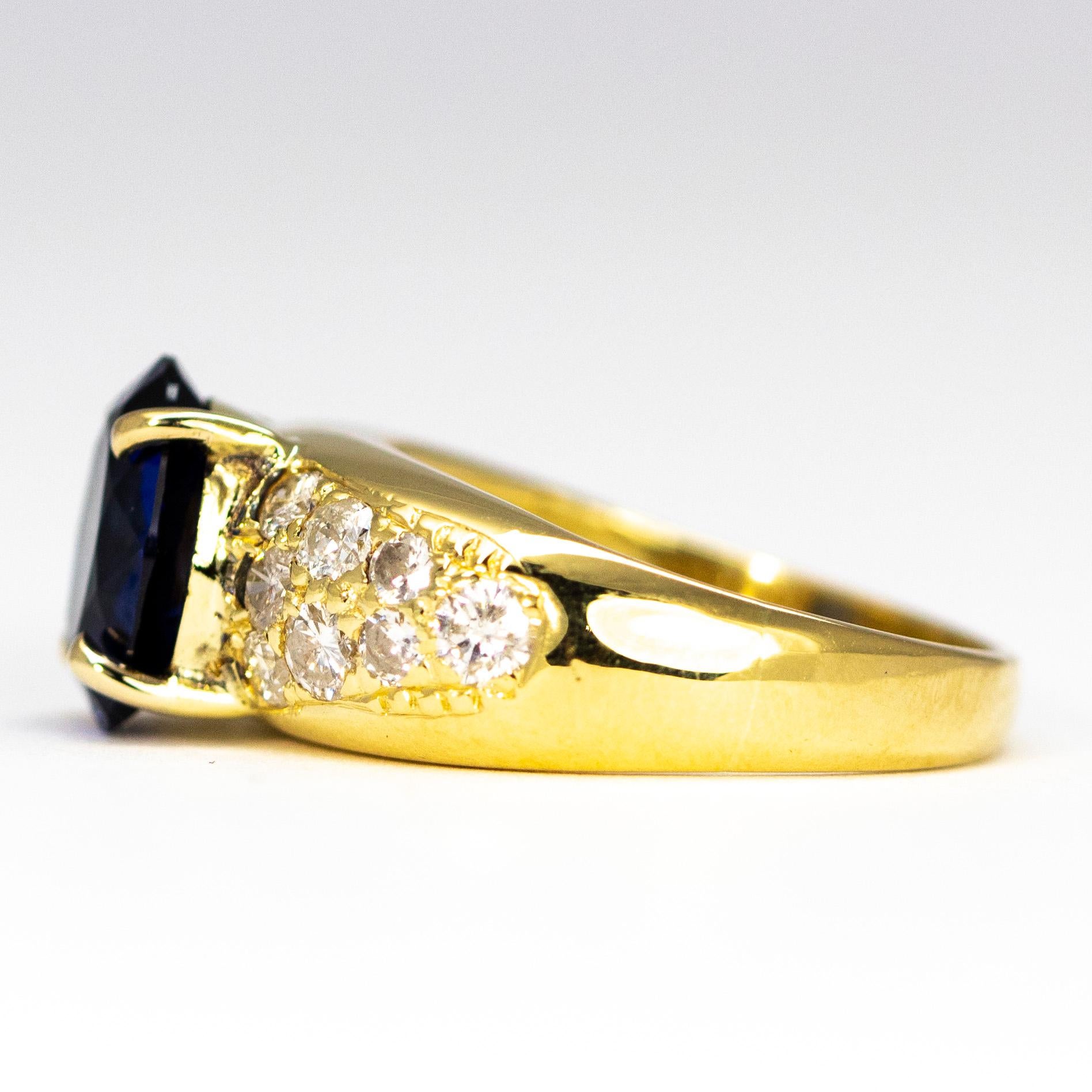 18 carat gold ring with sapphire
