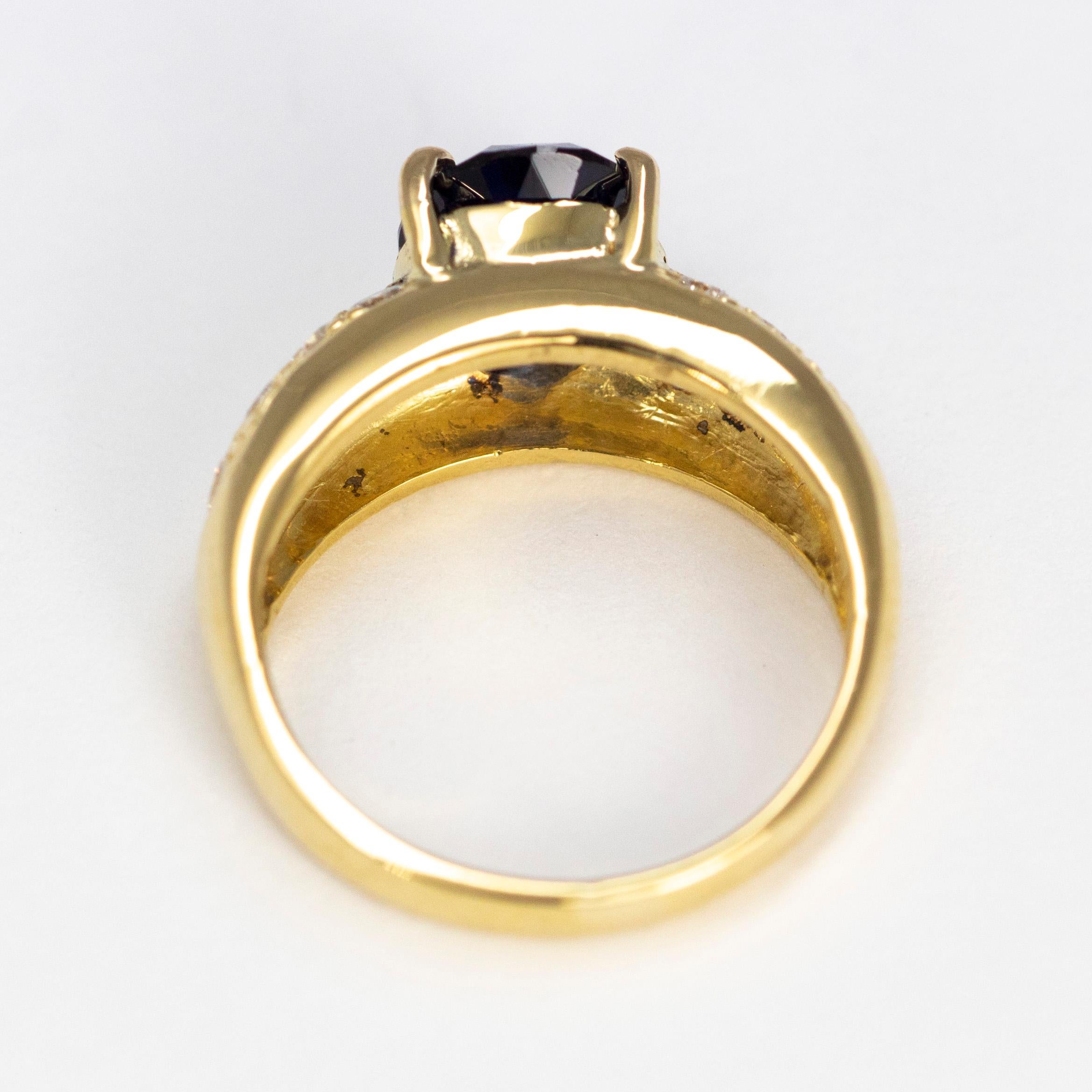 18 carat sapphire ring