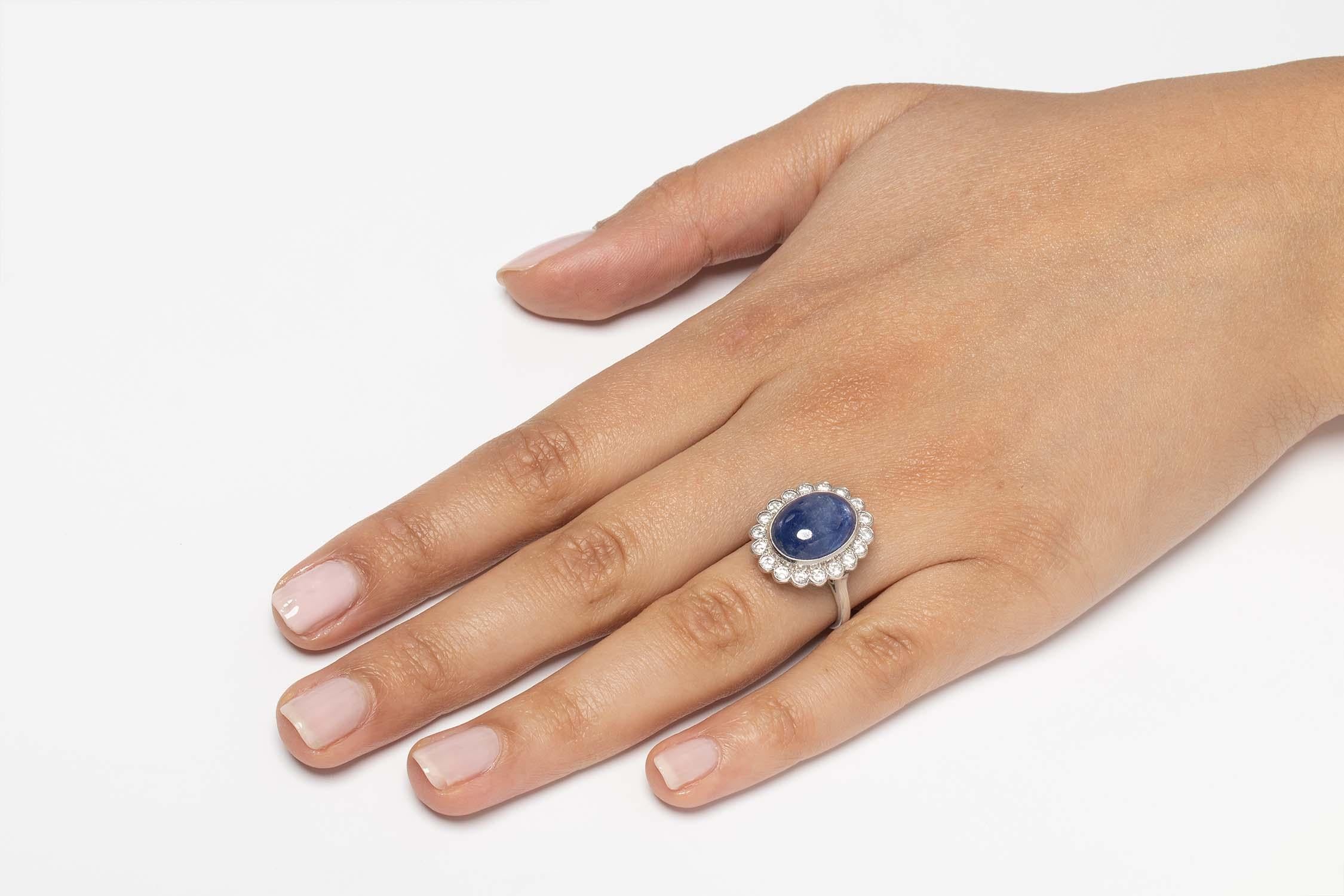 Vintage Sapphire and Diamond Cluster Ring, circa 1940s For Sale 1