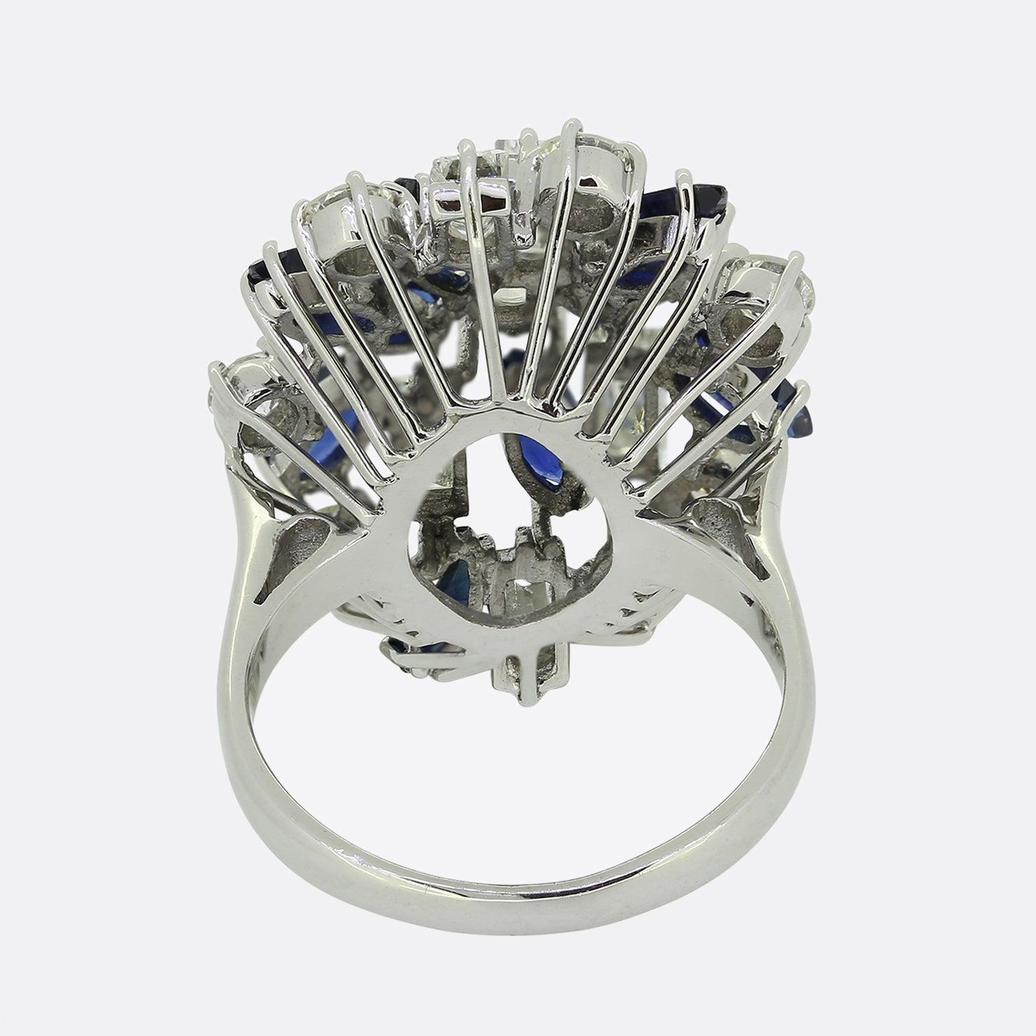 Vintage Sapphire and Diamond Cocktail Ring In Good Condition For Sale In London, GB
