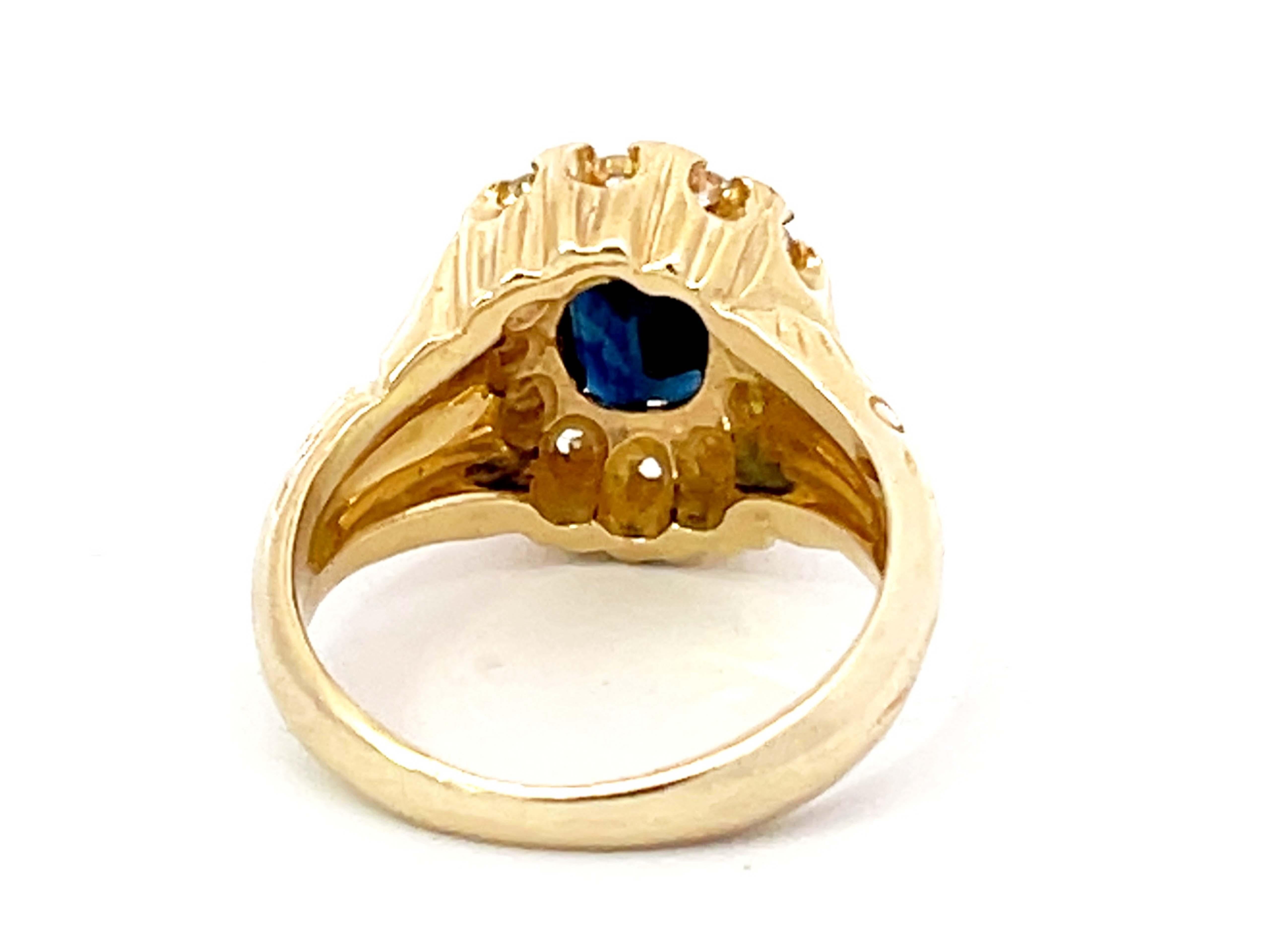Vintage Sapphire and Diamond Halo Ring in 14k Yellow Gold For Sale 1