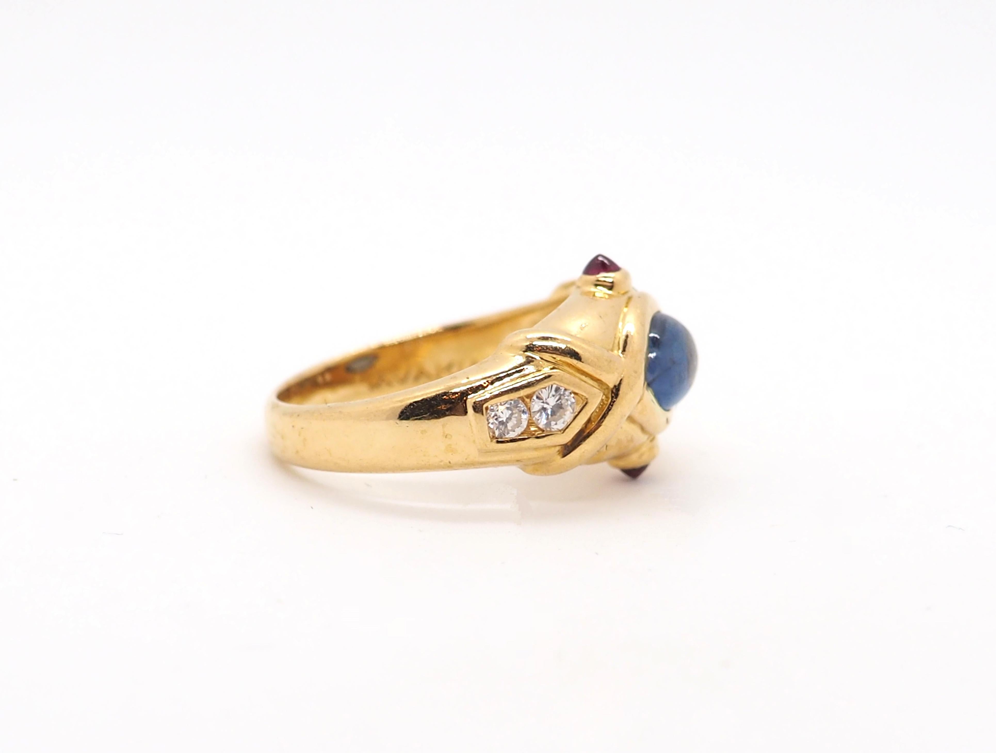 Cabochon Vintage Sapphire Avakian House 18K Yellow Gold Ring For Sale