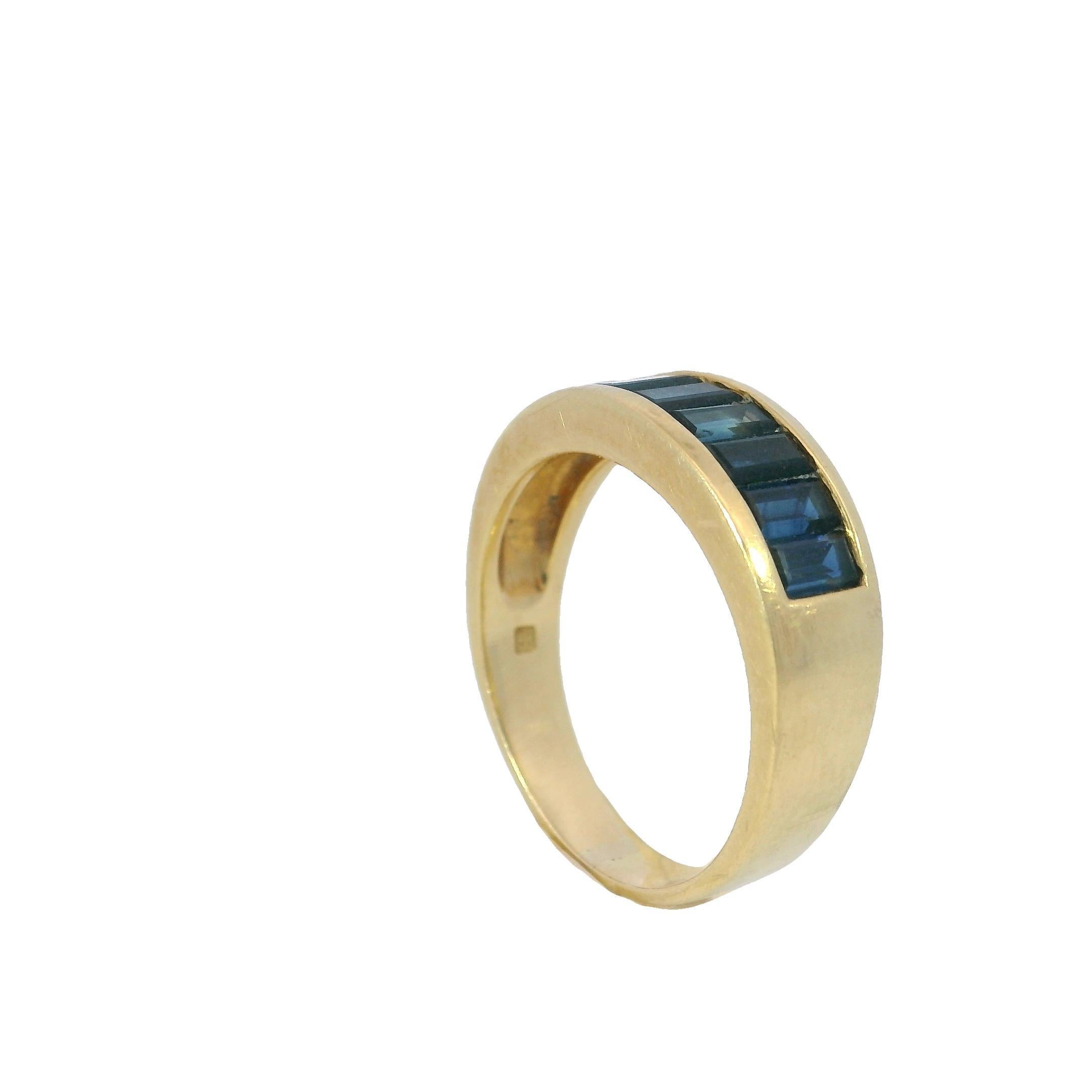 Vintage Sapphire Baguette Ring 18K Gelbgold ~2ctw Größe 7 im Angebot 4