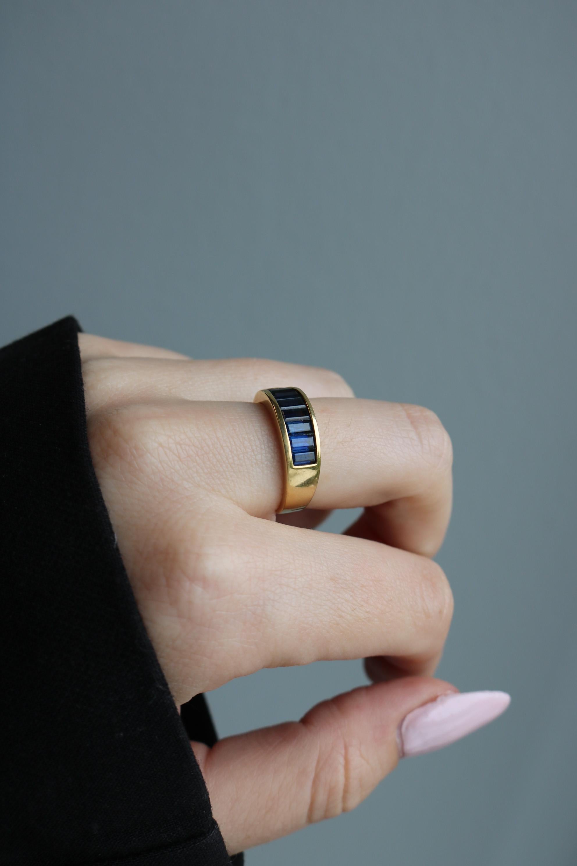 Vintage Sapphire Baguette Ring 18K Gelbgold ~2ctw Größe 7 im Angebot 6