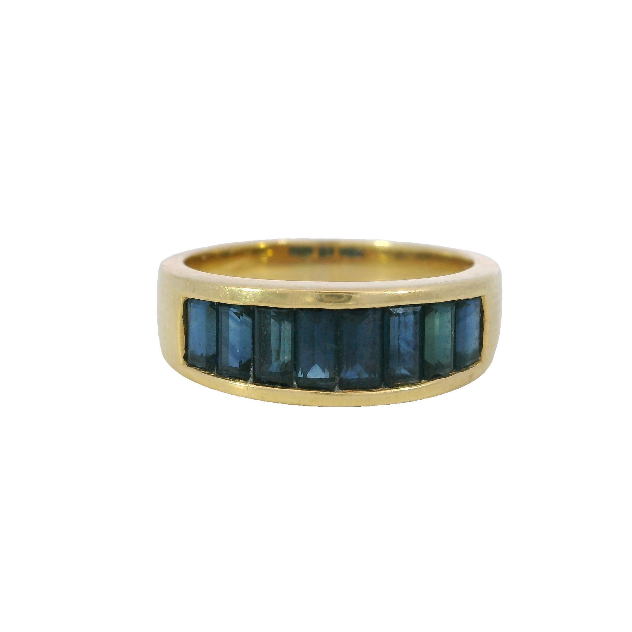 Vintage Sapphire Baguette Ring 18K Gelbgold ~2ctw Größe 7 im Angebot 2