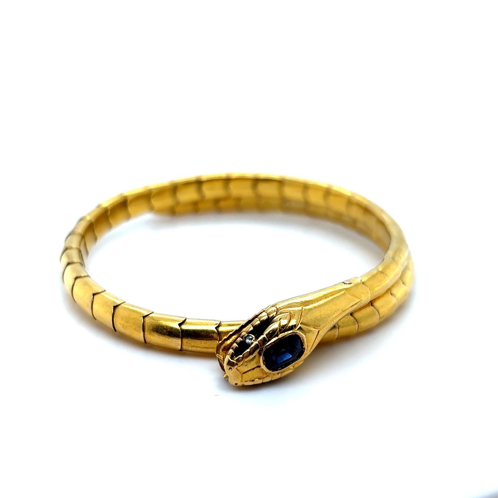 Vintage Sapphire Diamond 18 Karat Yellow Gold Snake Flexible Bracelet For Sale 1