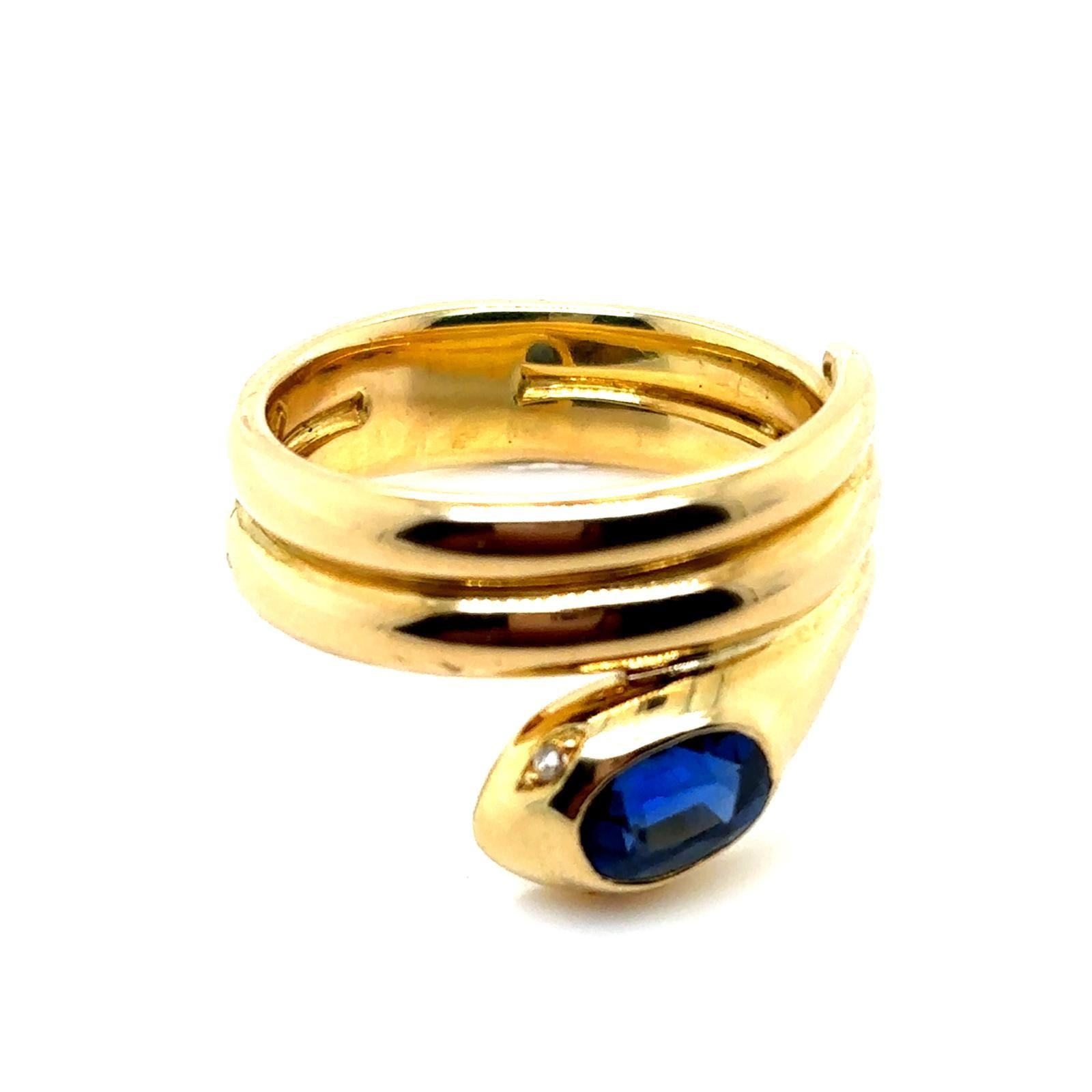 Vintage Sapphire Diamond 18 Karat Yellow Gold Snake Ring, Circa 1970 For Sale 3