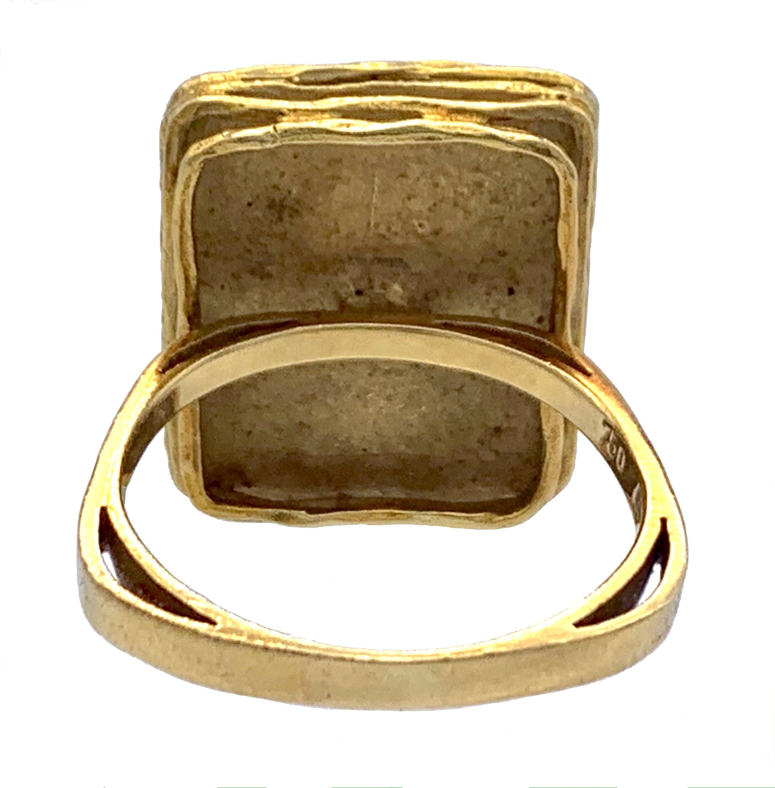 Vintage Sapphire Diamond 18 Karat Yellow Gold White Gold Fashion Cocktail Ring In Good Condition In Munich, Bavaria