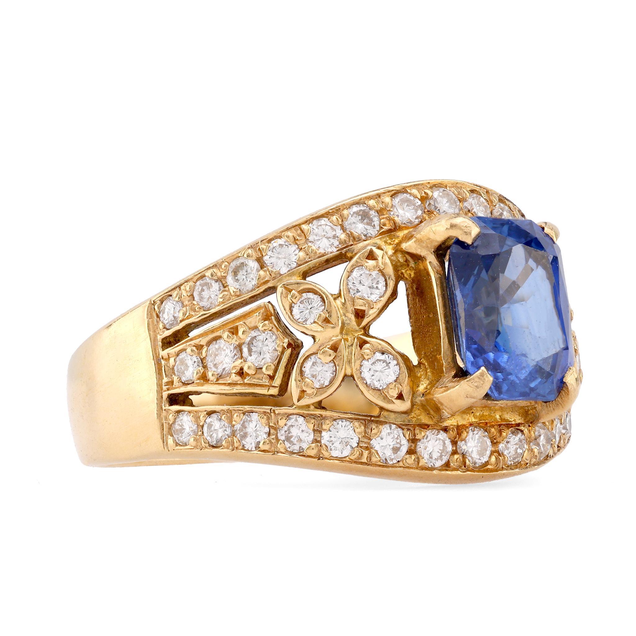 Modern Vintage Sapphire Diamond 18K Yellow Gold Ring