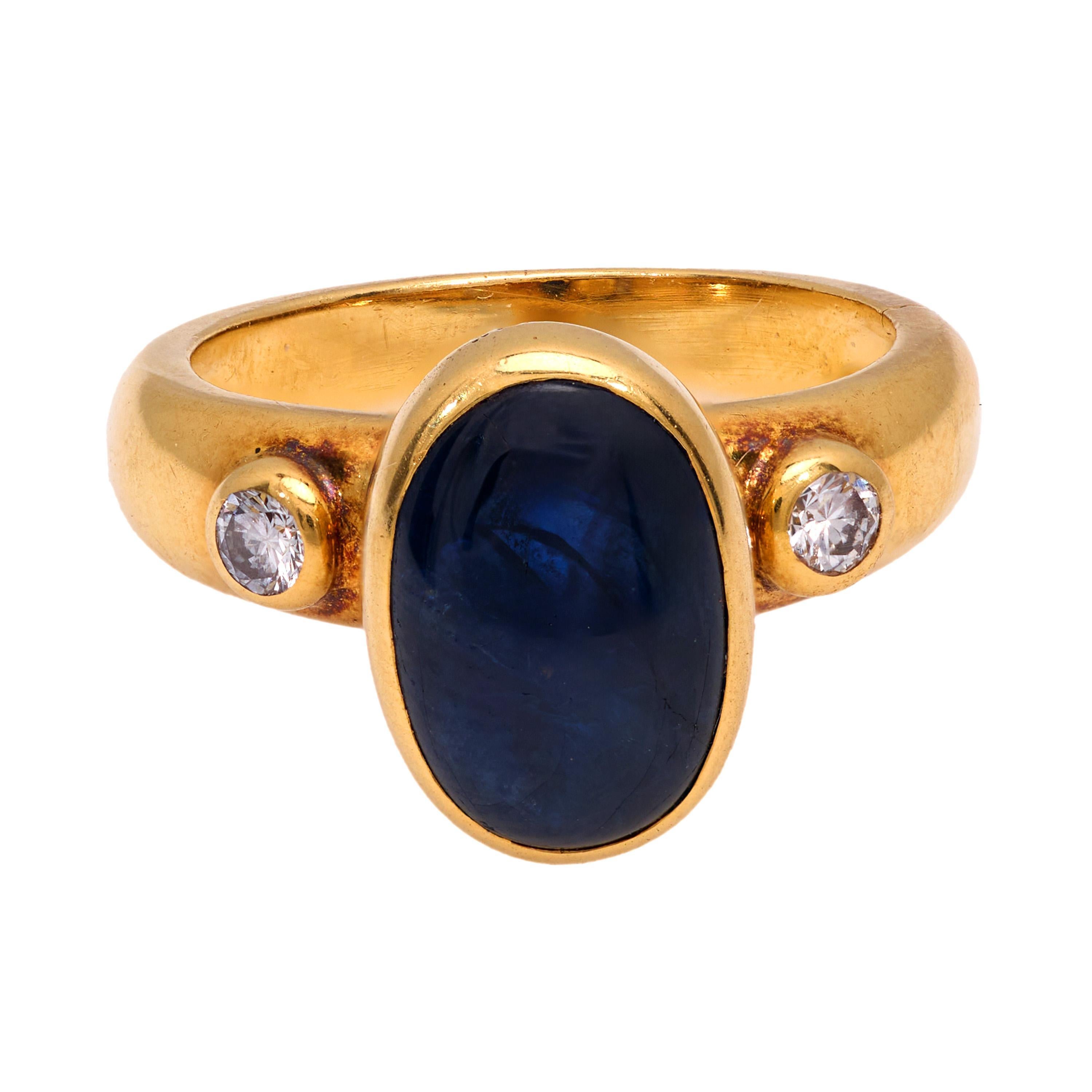 Cabochon Vintage sapphire diamond 18k yellow gold ring in vendita