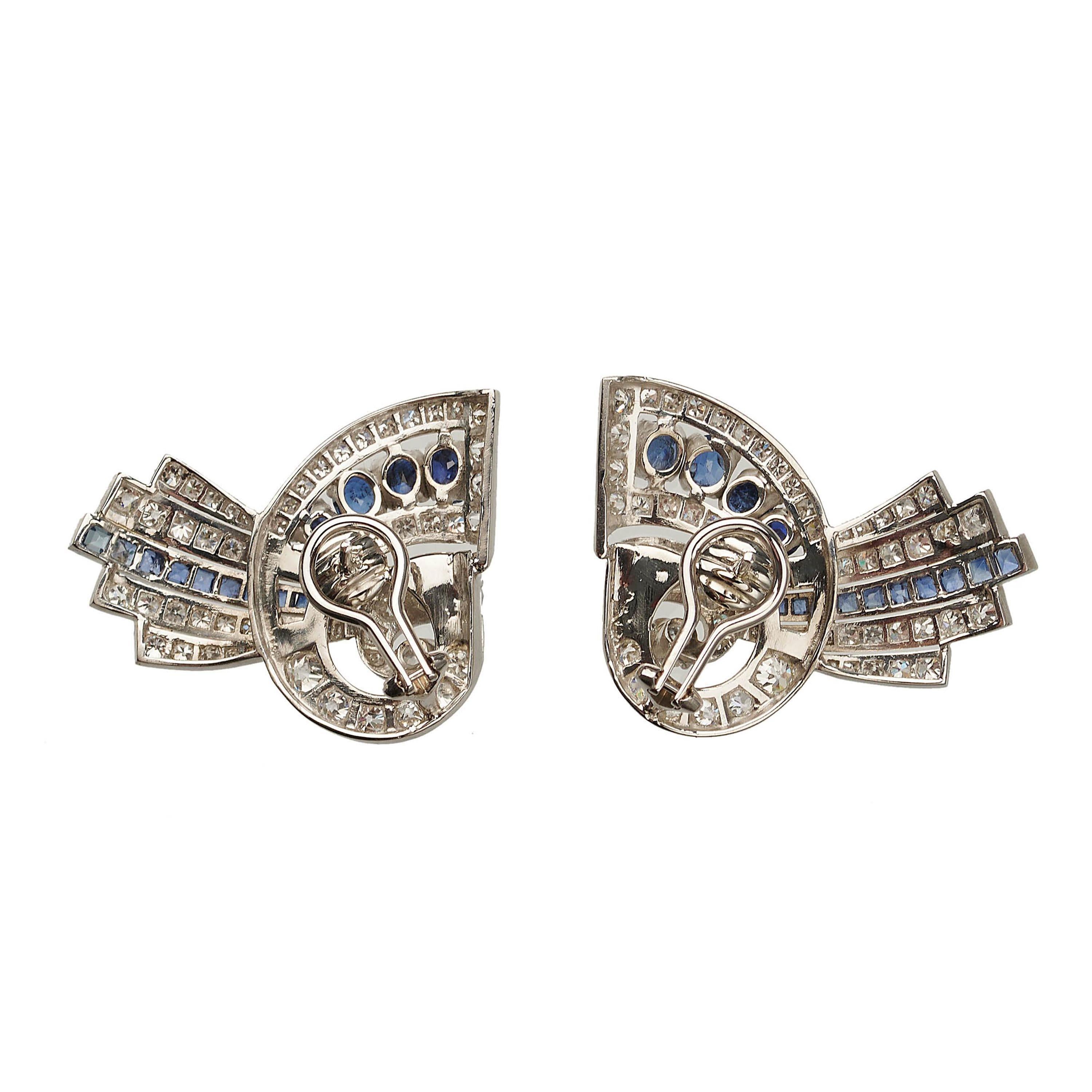 Round Cut Vintage Sapphire, Diamond and Platinum Earrings, circa 1940 For Sale