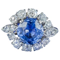 Vintage Sapphire Diamond Cluster Ring in 3.30ct Sapphire with Certificate