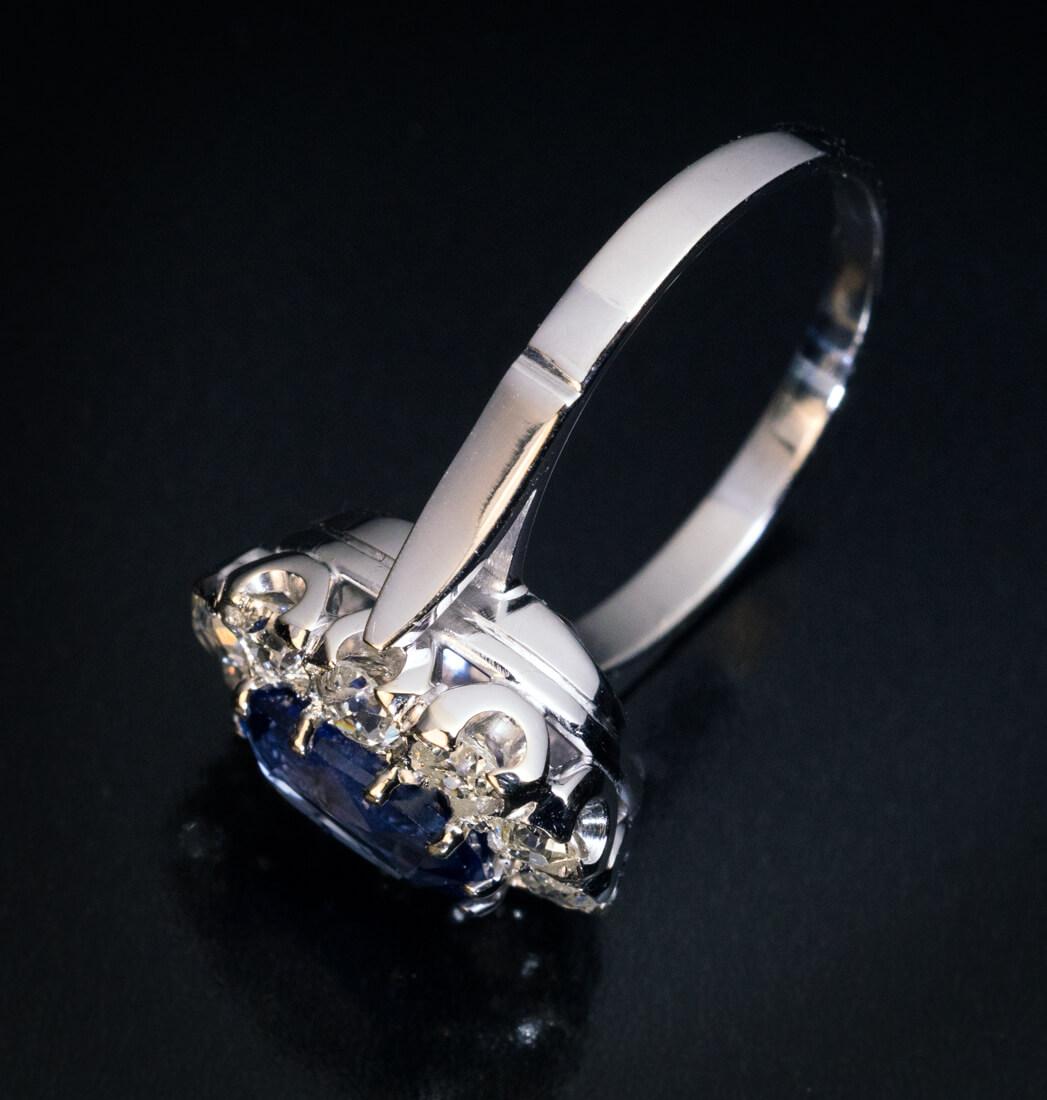 Vintage Sapphire Diamond Gold Engagement Ring 3