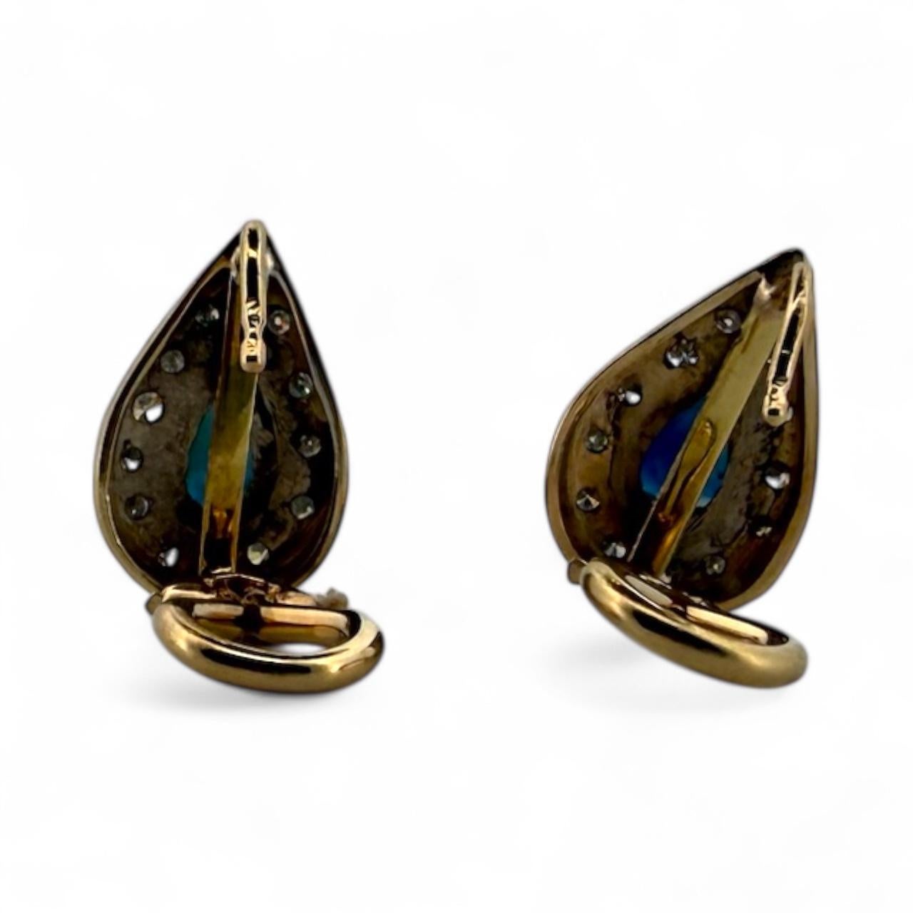 Boucles d'oreilles pendantes saphir et diamant en or 14K en vente 2