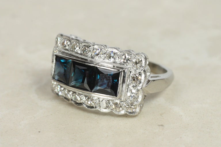 Anillo de Cóctel Rectangular Vintage de Zafiro y Diamantes