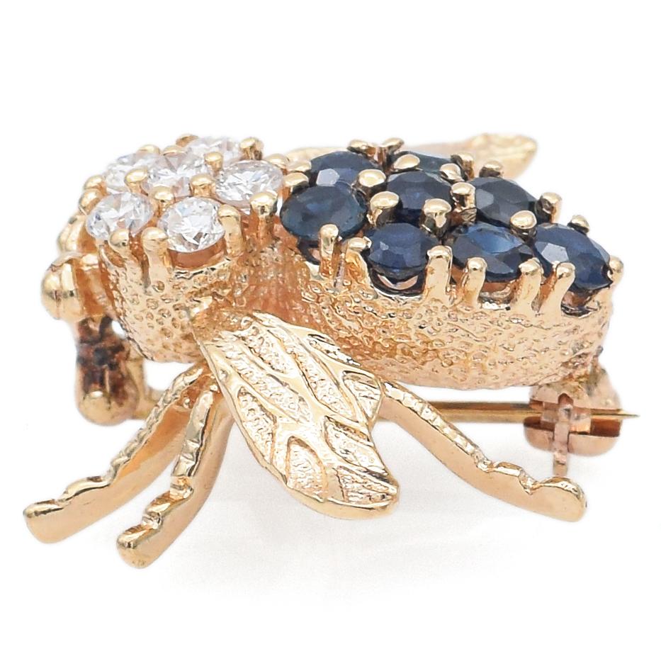 Vintage Sapphire & Diamond Yellow Gold Bee Bug Brooch Pin Pendant In Good Condition In New York, NY
