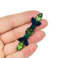 Vintage sapphire emerald rhinestones black metal designer brooch