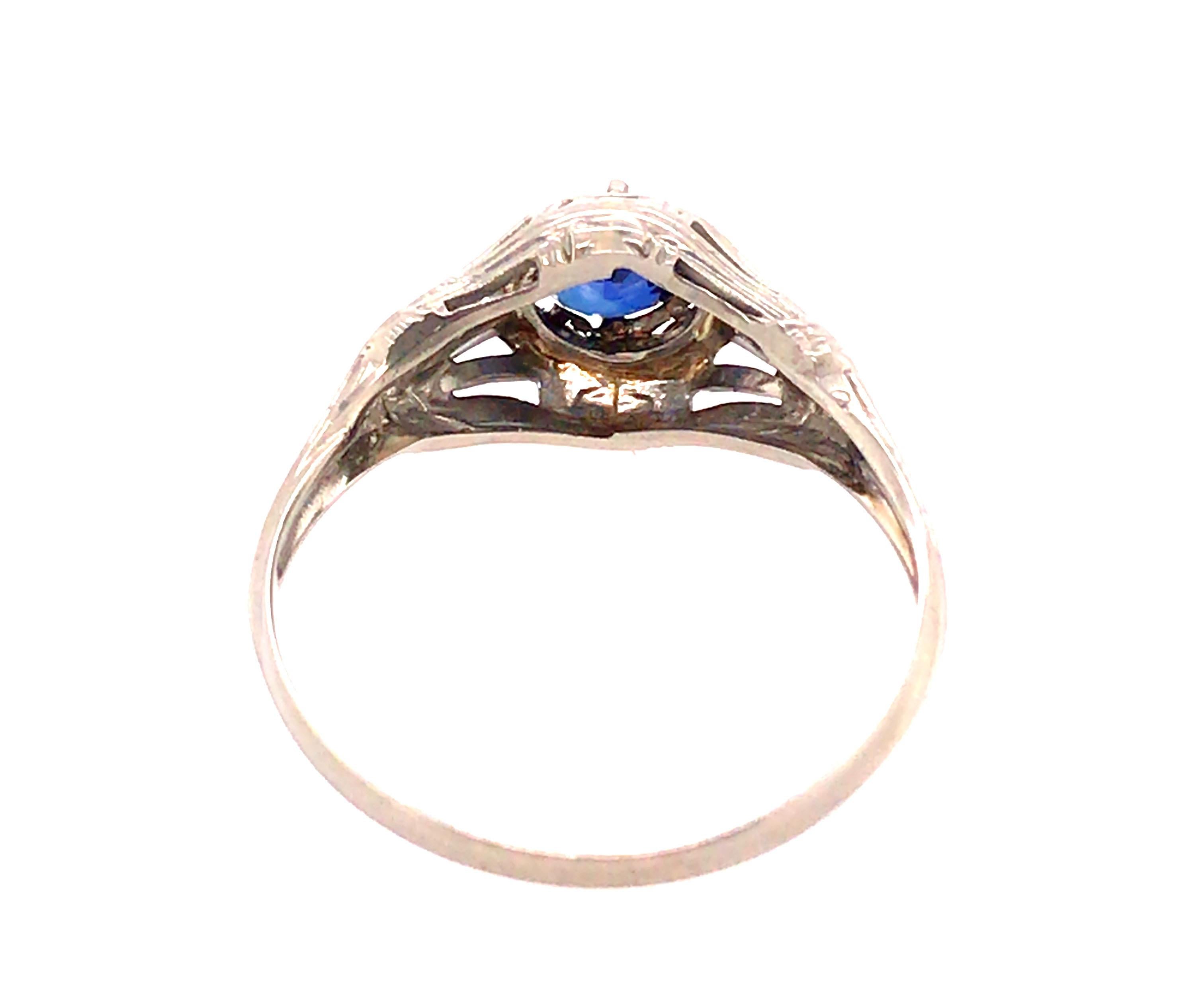 Art Deco Sapphire Ring .50ct Natural Round Solitaire Original 1920s Antique 18K In Good Condition For Sale In Dearborn, MI