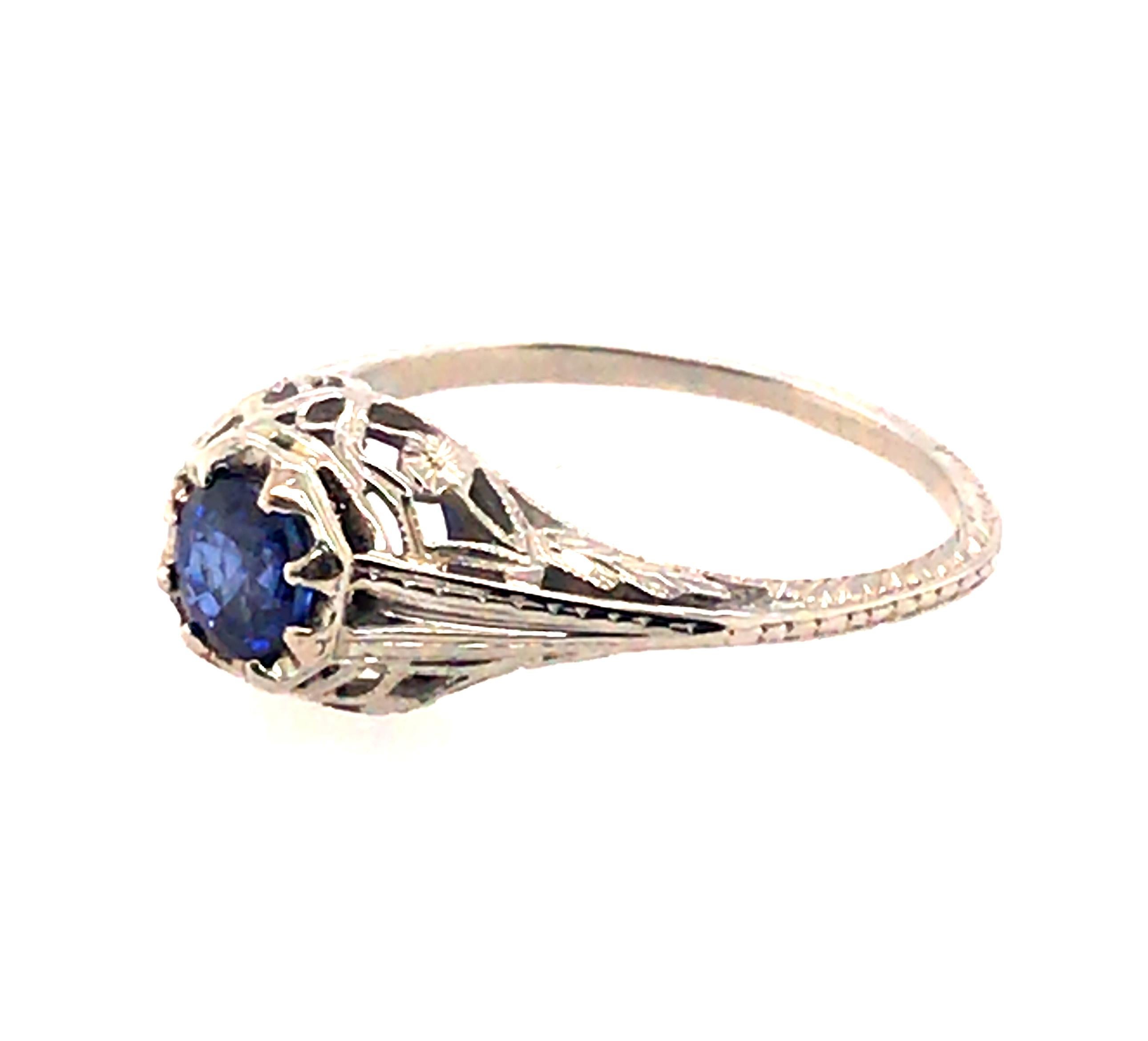 Vintage Sapphire Engagement Ring .60ct 18K Gold Art Deco Antique Original 1920s In Good Condition For Sale In Dearborn, MI