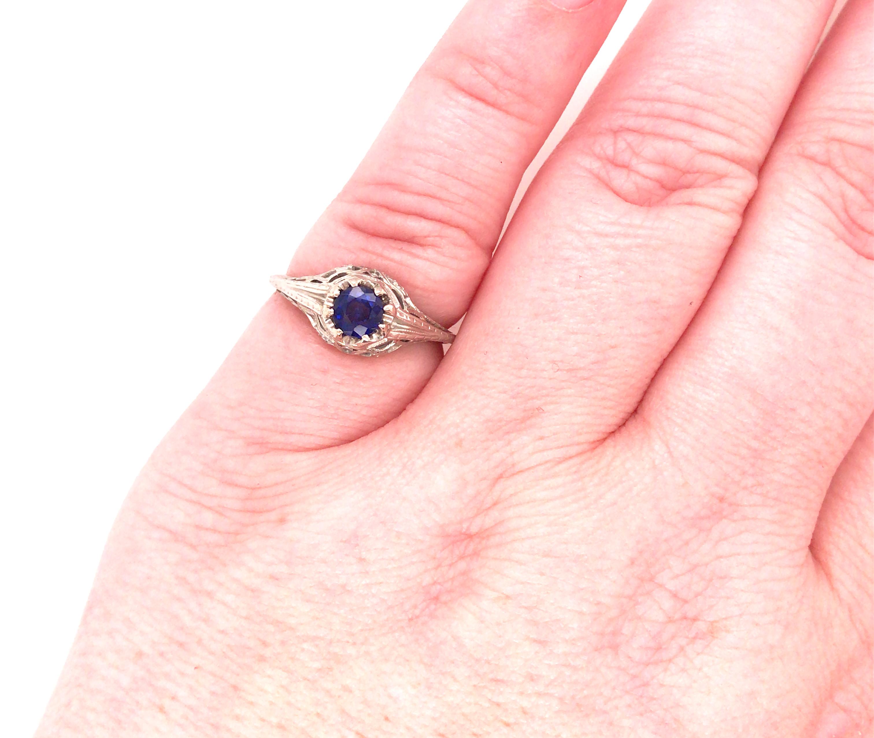 Vintage Sapphire Engagement Ring .60ct 18K Gold Art Deco Antique Original 1920s For Sale 3