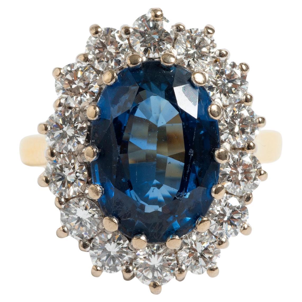  Sapphire (est 4.65ct) & Diamond (est 1.25ct)  Cluster Ring