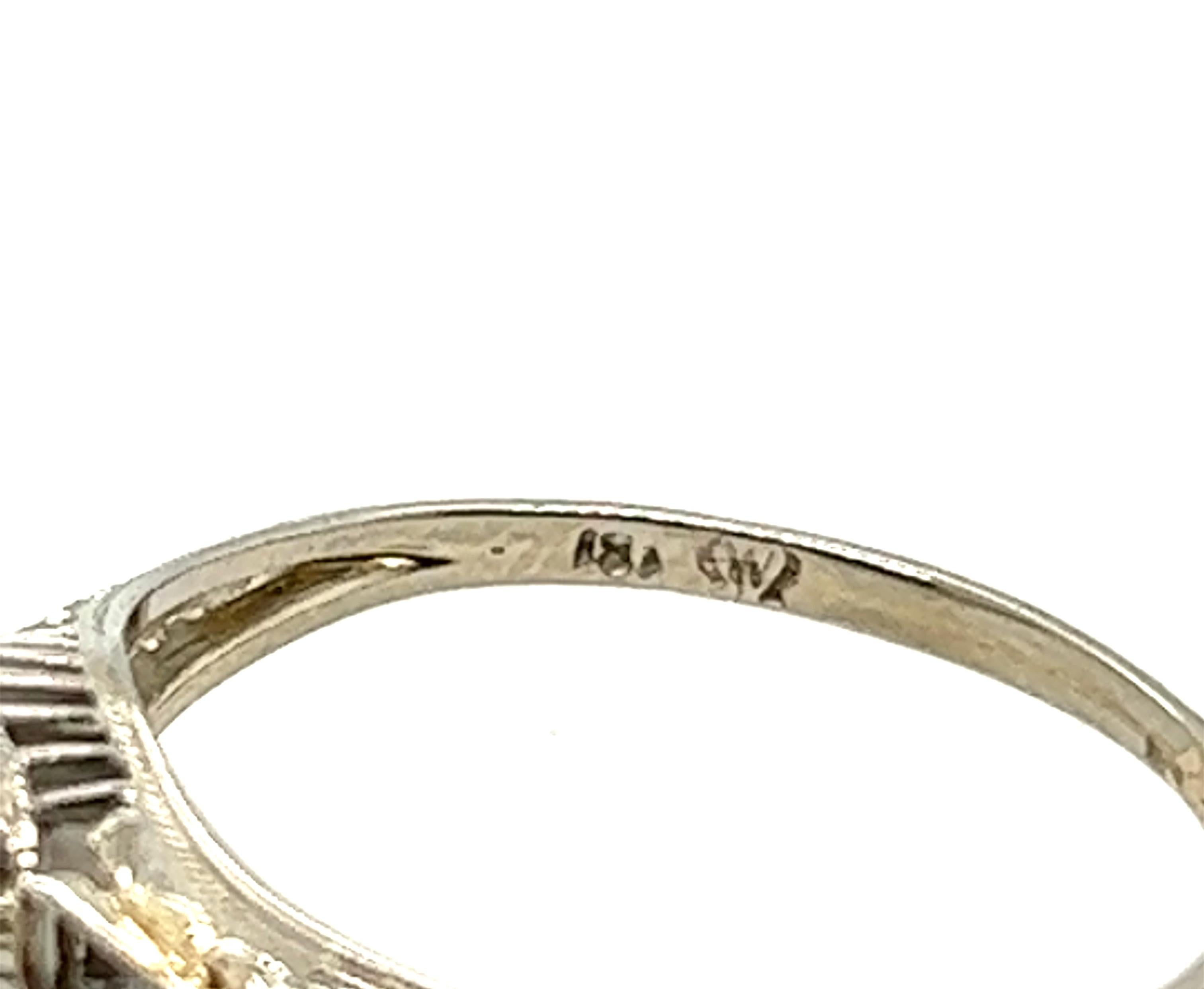Vintage Saphir Ring 0,65 Karat 18K Weißgold Antik Art Deco im Zustand „Gut“ in Dearborn, MI