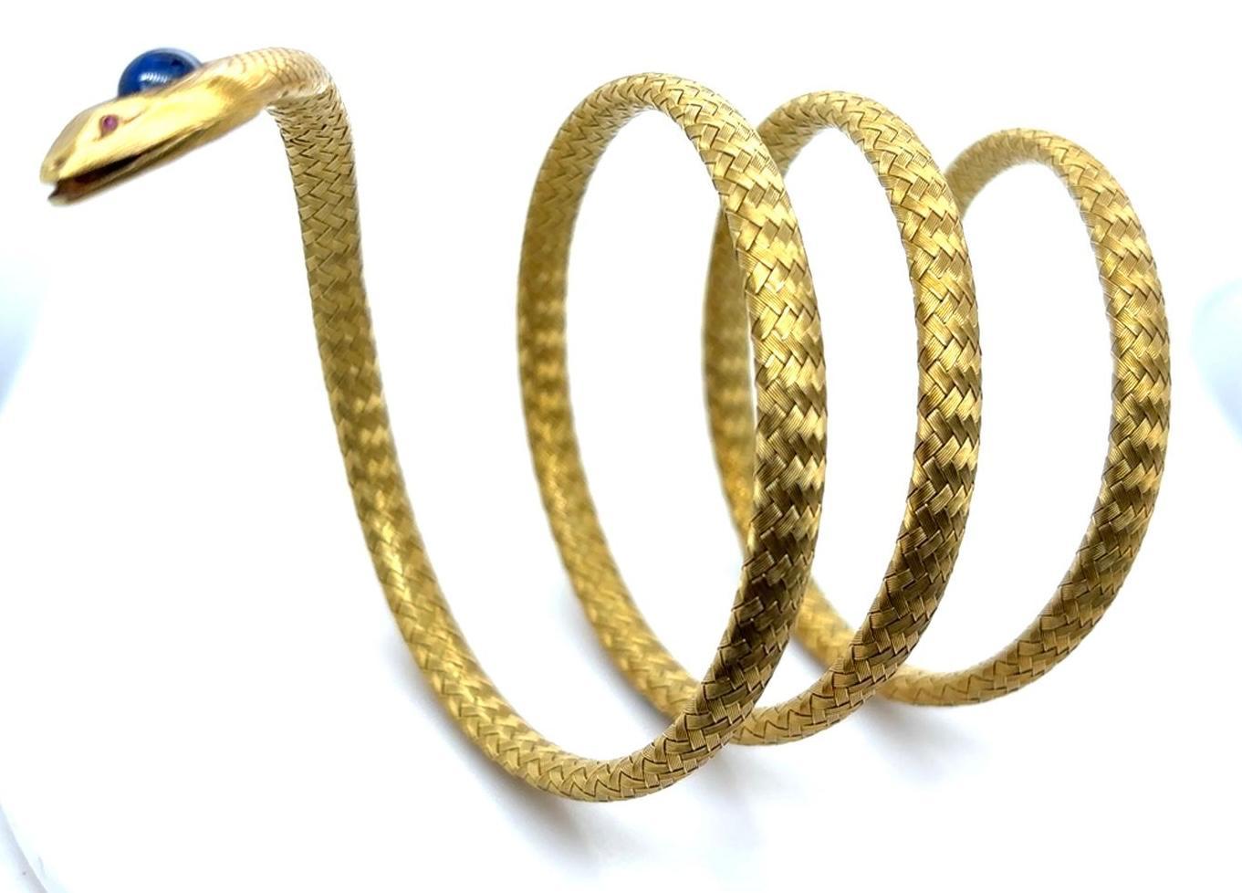 Women's or Men's Vintage Sapphire Ruby 18 Karat Yellow Gold Snake Triple Coil Flexible Bracelet For Sale
