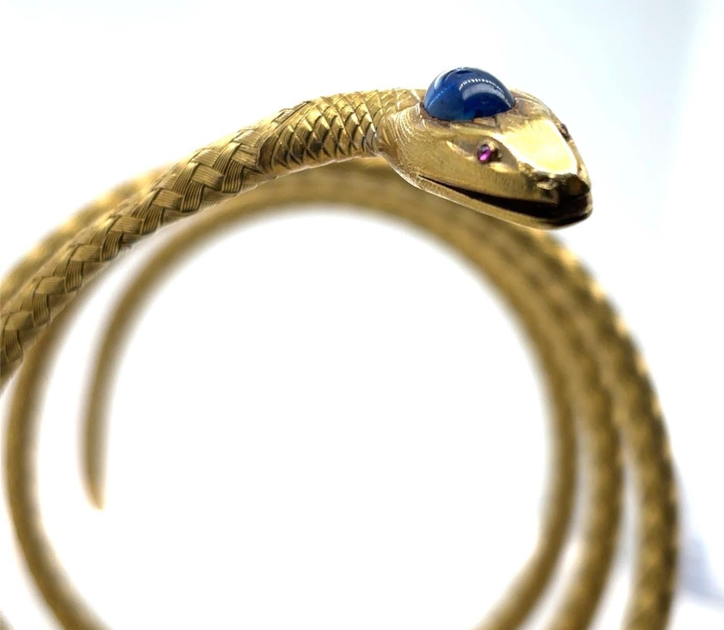 Vintage Sapphire Ruby 18 Karat Yellow Gold Snake Triple Coil Flexible Bracelet For Sale 3