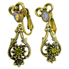 Boucles d'oreilles pendantes SARAH COVENTRY vintage signées en or avec strass