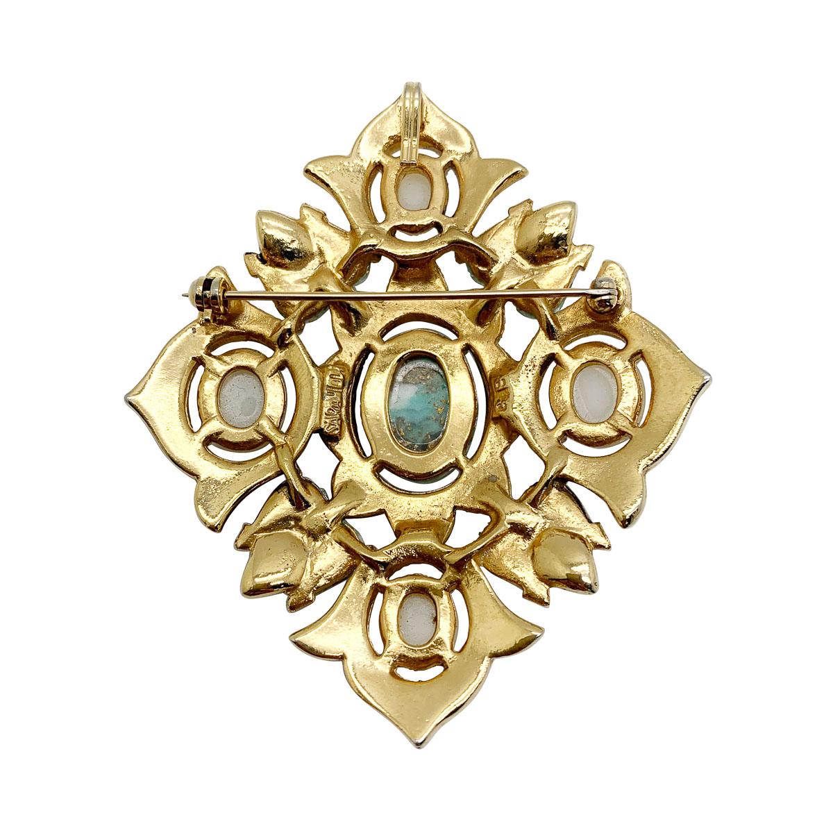 sarah cov brooch