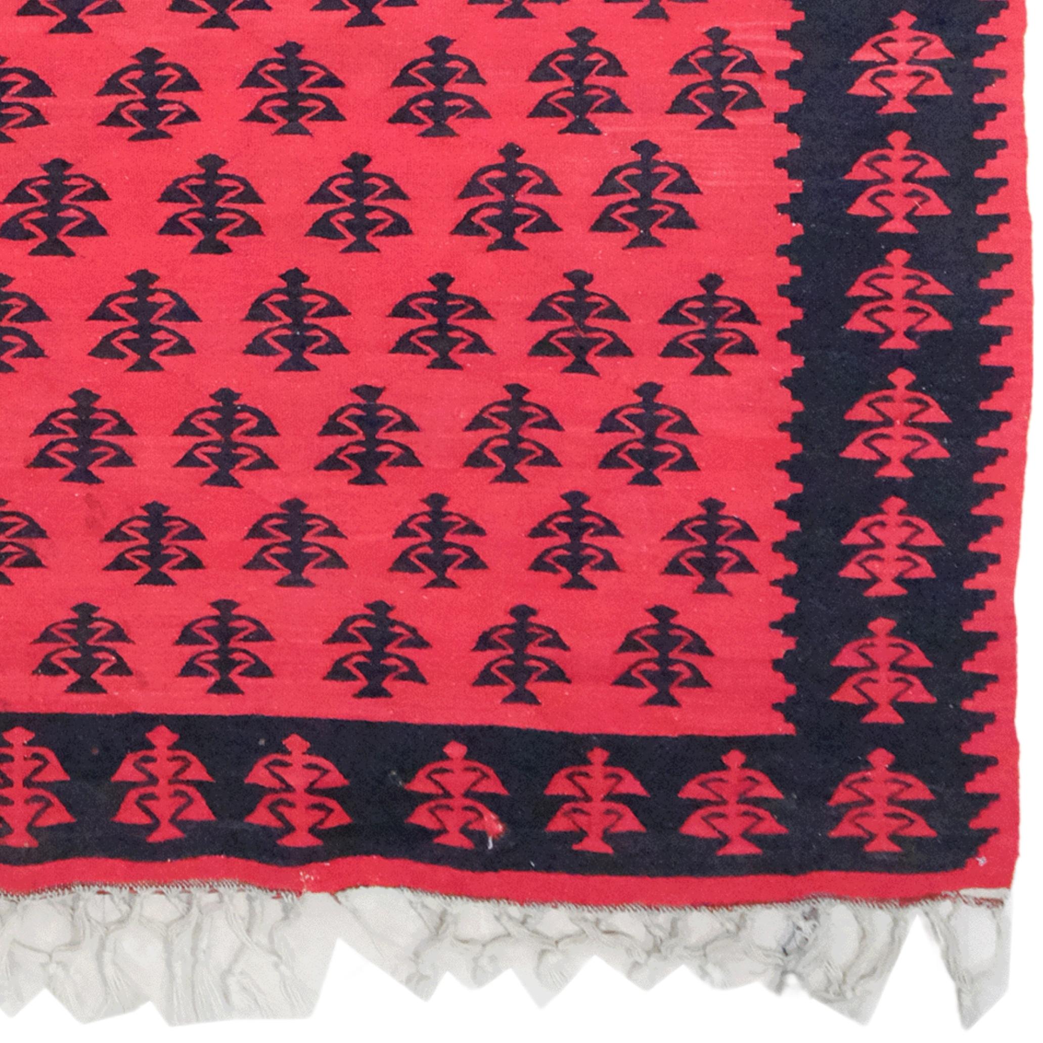 Vintage Sarkoy Kilim - Vintage Sarkoy-Teppich im Zustand „Gut“ im Angebot in Sultanahmet, 34