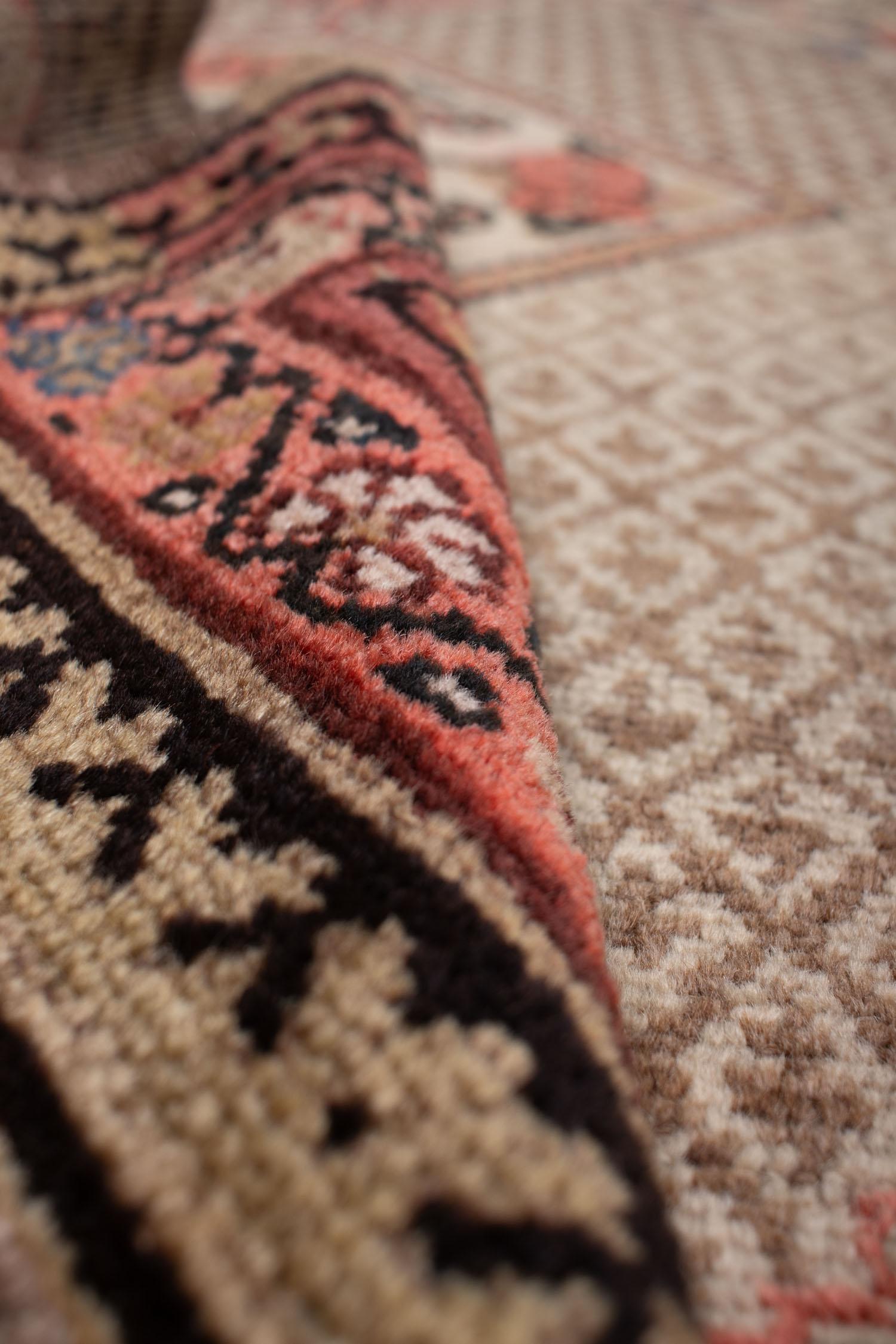 Vintage Sarob Runner rug For Sale 3
