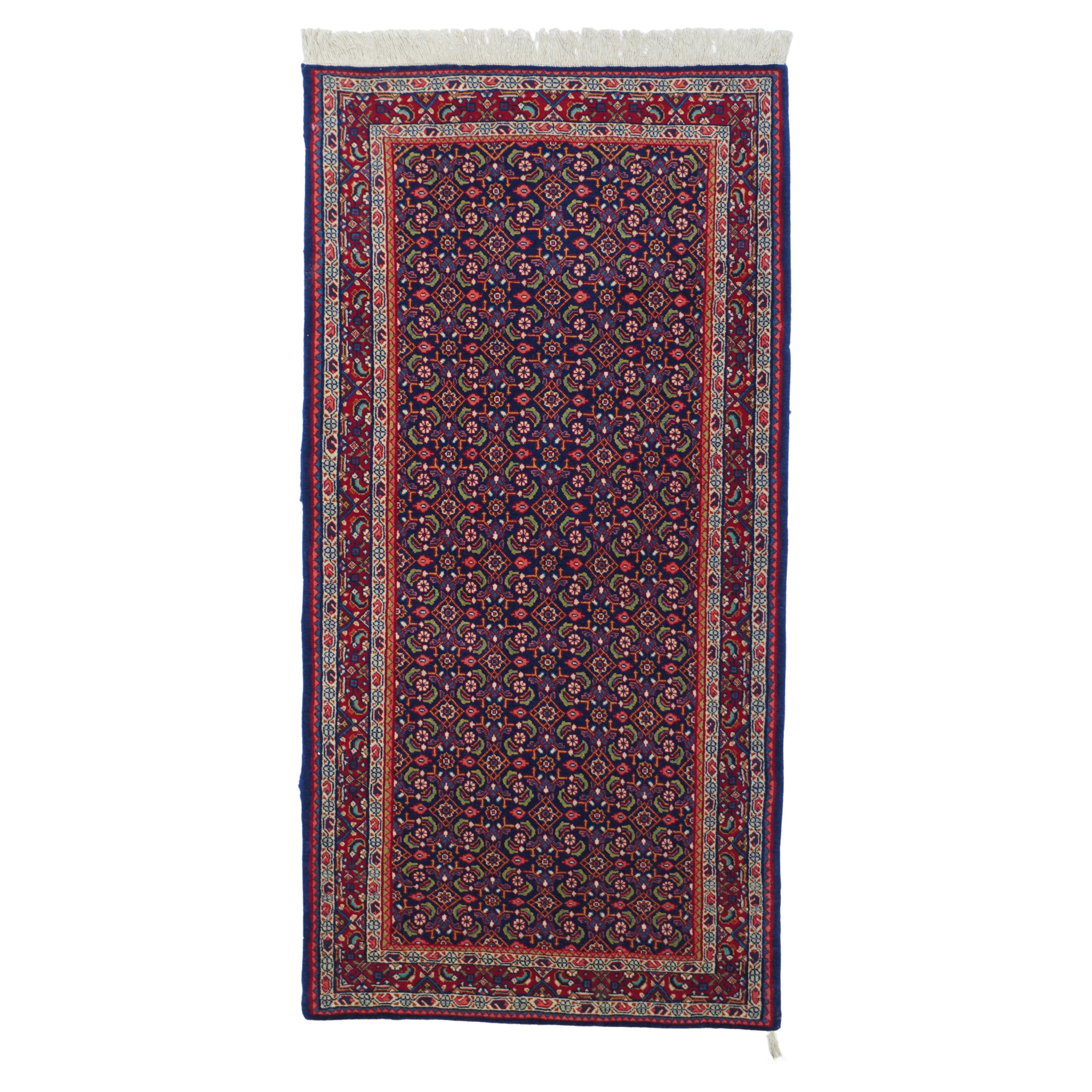 Vintage Sarouk Rug 2'3'' x 4'5''