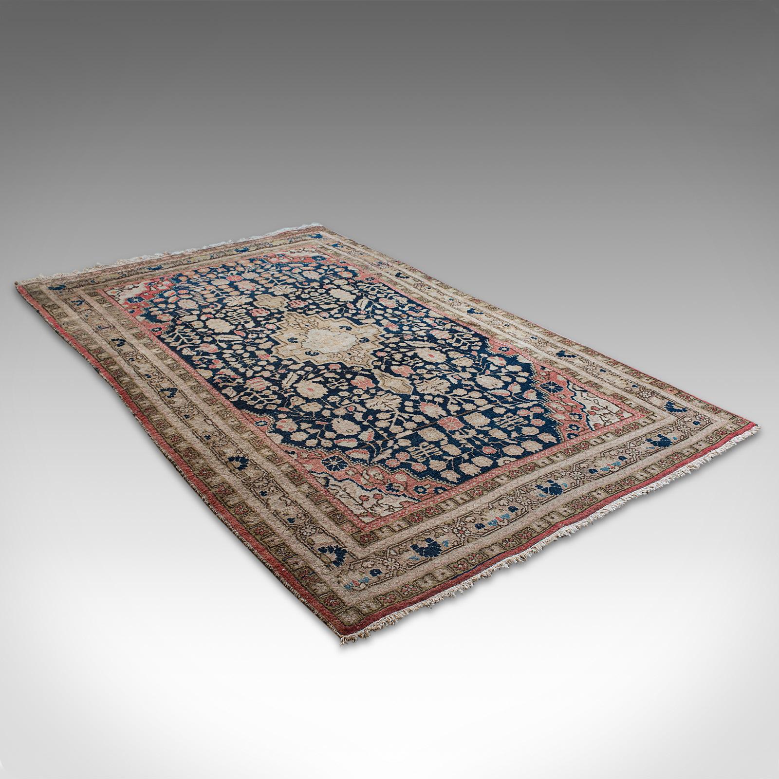 Vintage Sarouk Teppich, persisch, Wolle, Dozar, Flur, Lounge, Teppich, um 1930 (20. Jahrhundert) im Angebot