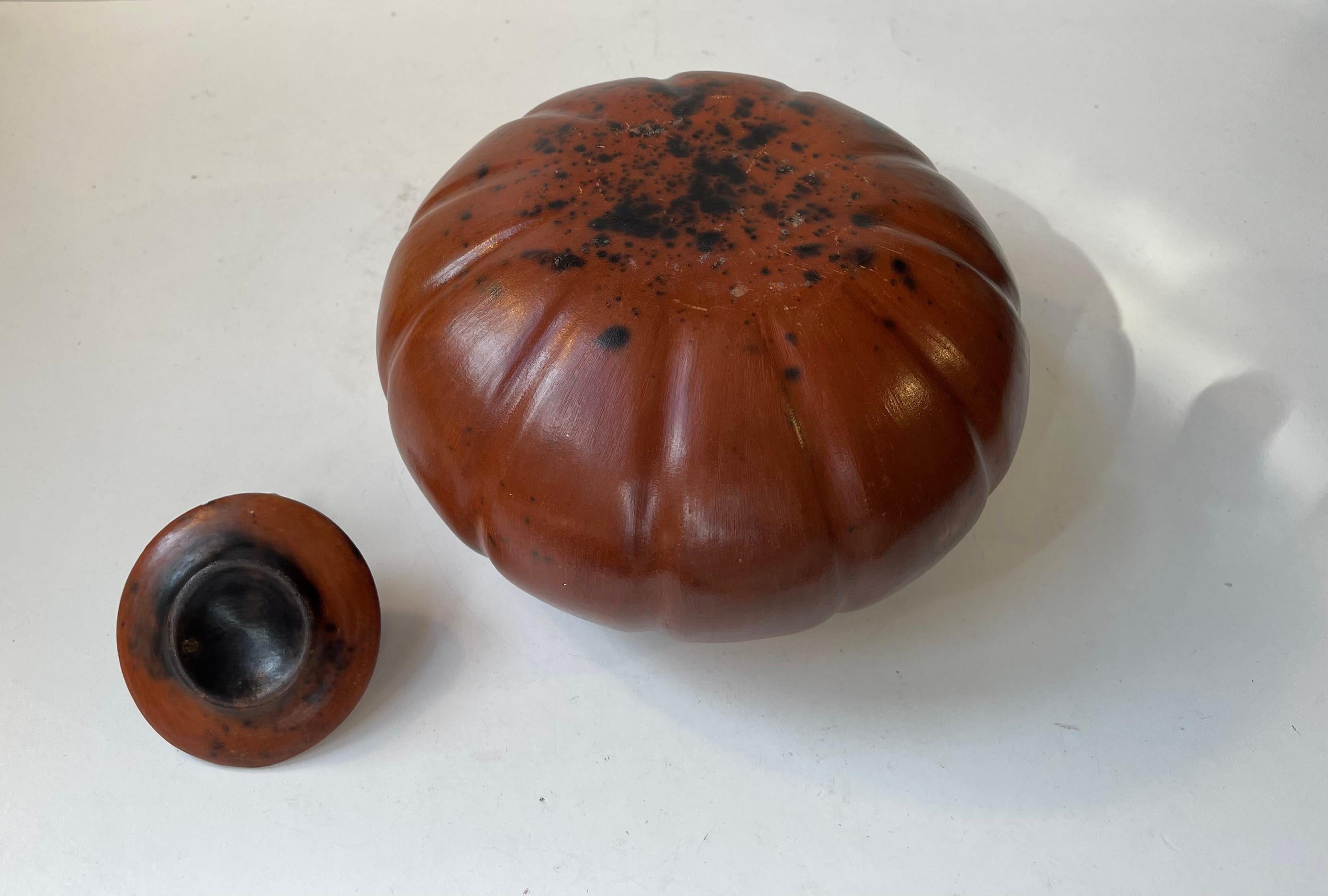 Contenitore per zucche Sasak Lombok d'epoca in terracotta smaltata In condizioni buone in vendita a Esbjerg, DK