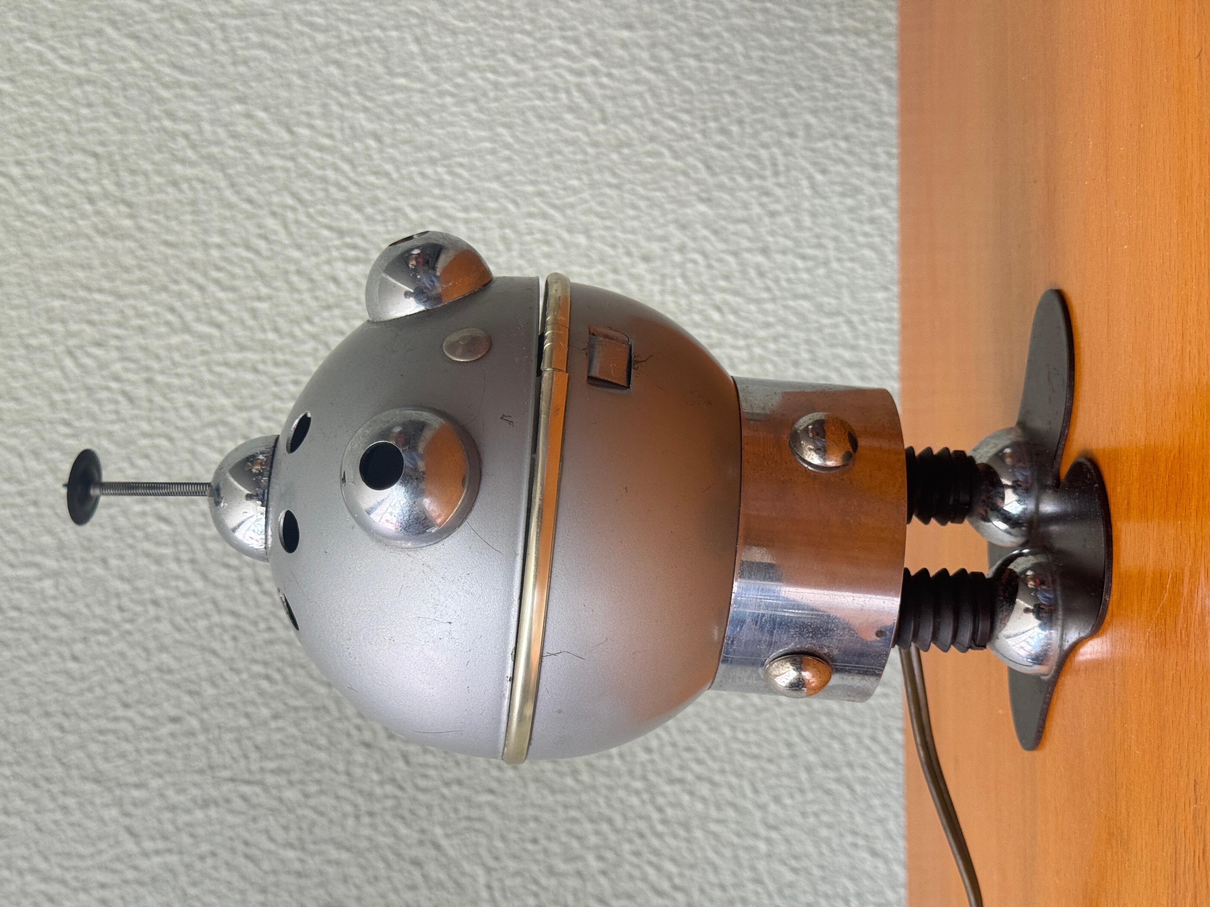 Vintage Satco Robot Lamp - Atomic Space Age Toy Design, 1950's For Sale 7
