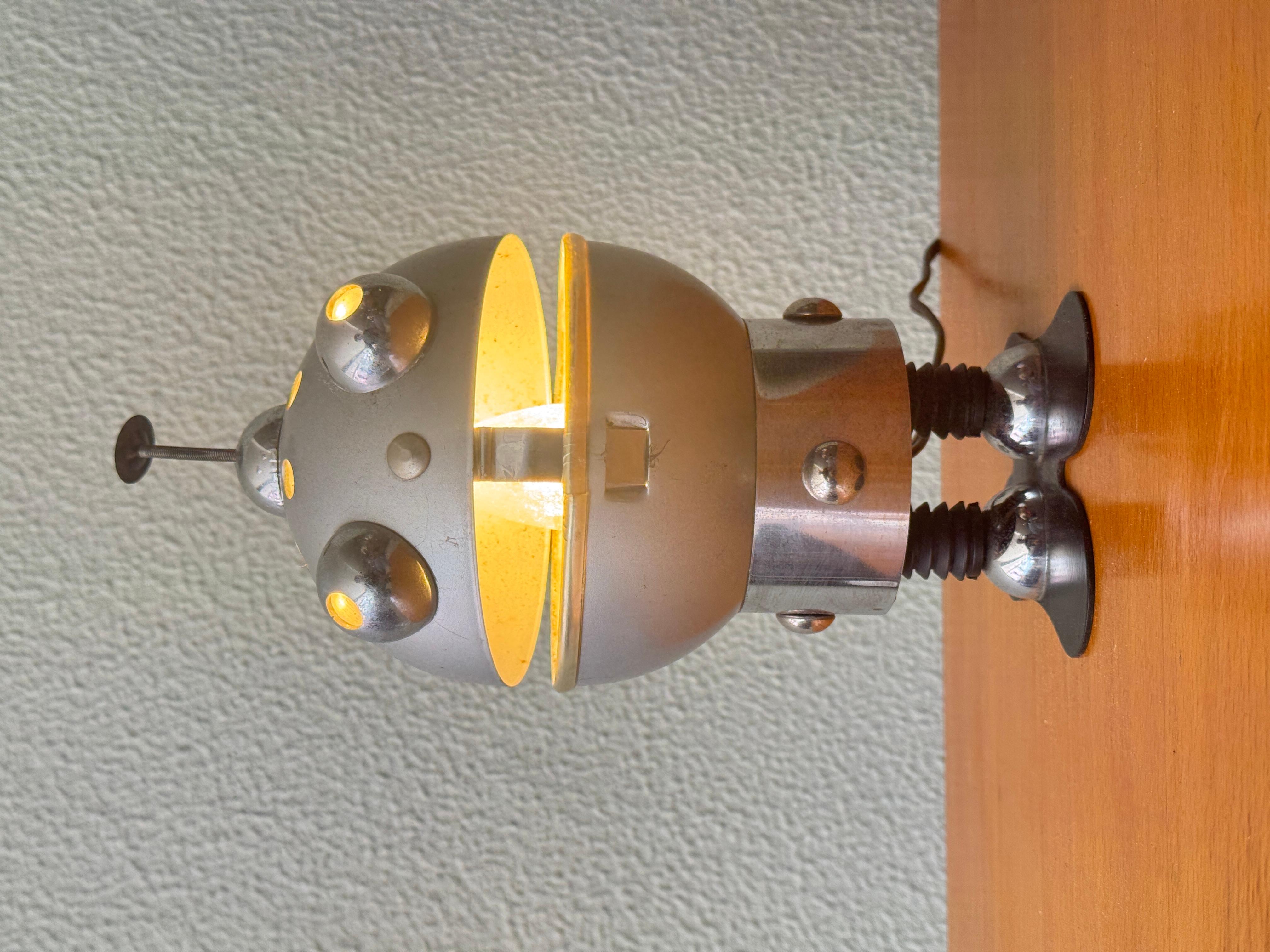 Mid-Century Modern Vintage Satco Robot Lamp - Atomic Space Age Toy Design, 1950's For Sale