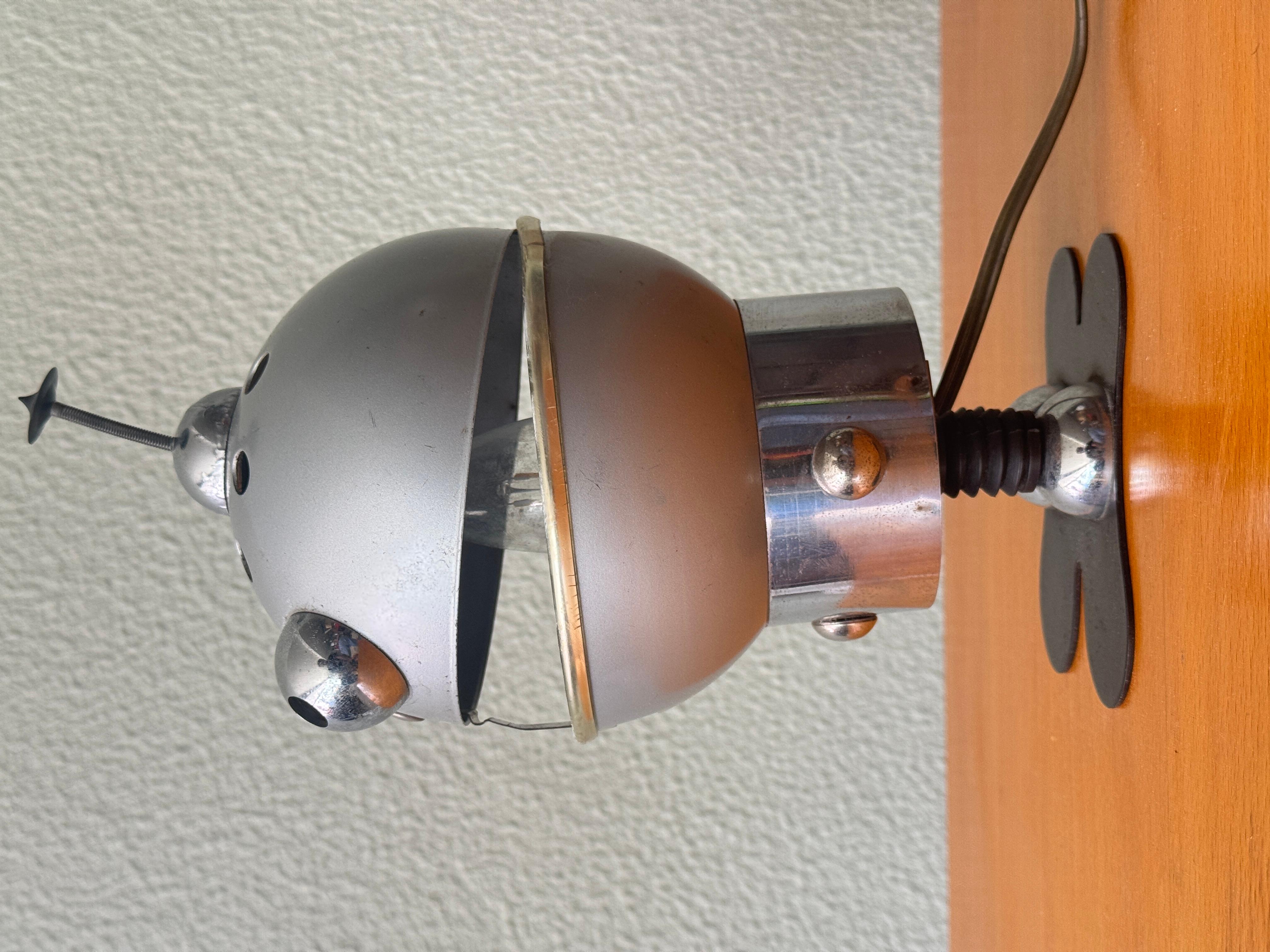 Vintage Satco Robot Lamp - Atomic Space Age Toy Design, 1950's For Sale 1