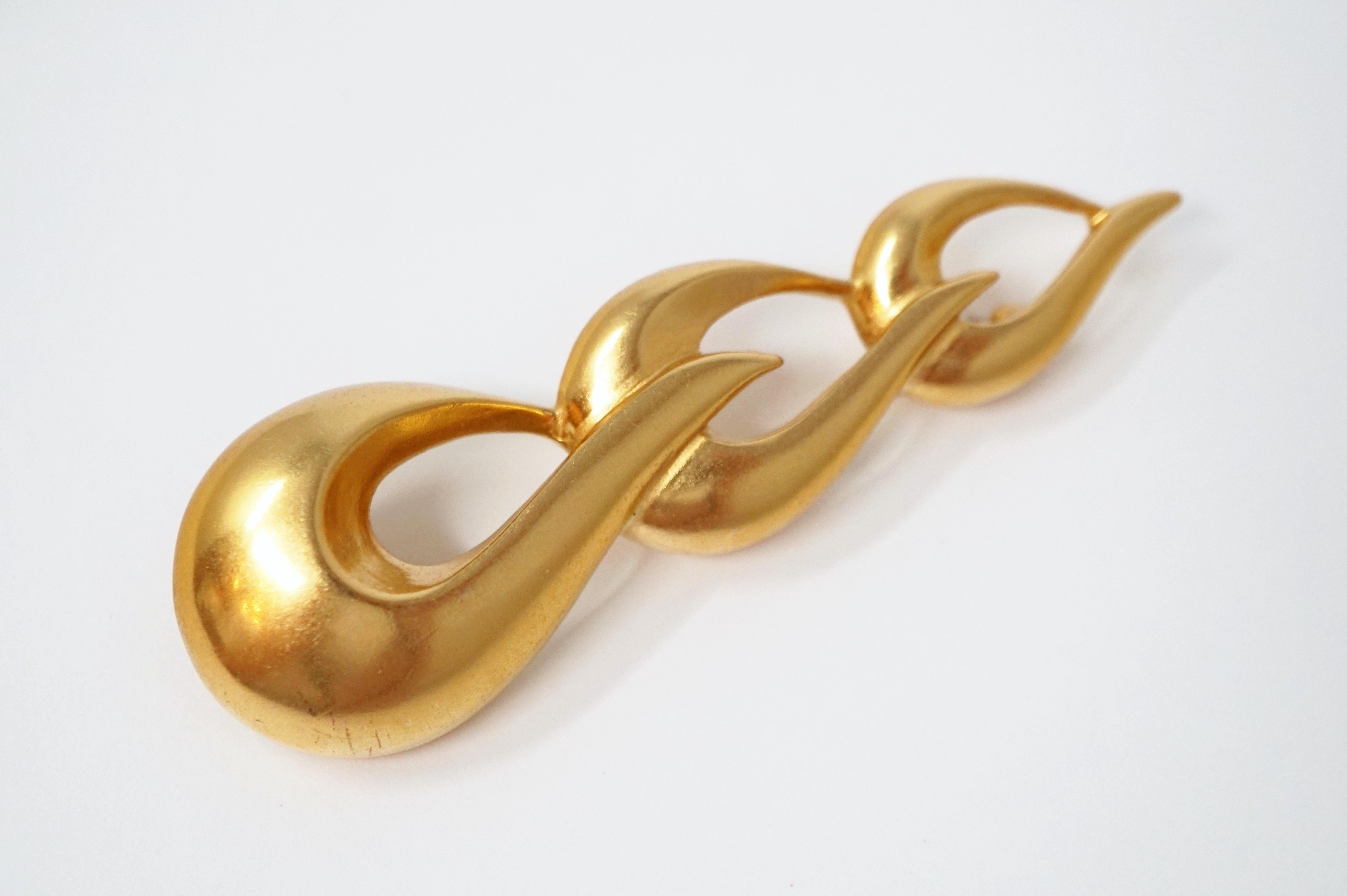 Modern Vintage Satin Gold Abstract Brooch by Monet, circa 1970s For Sale